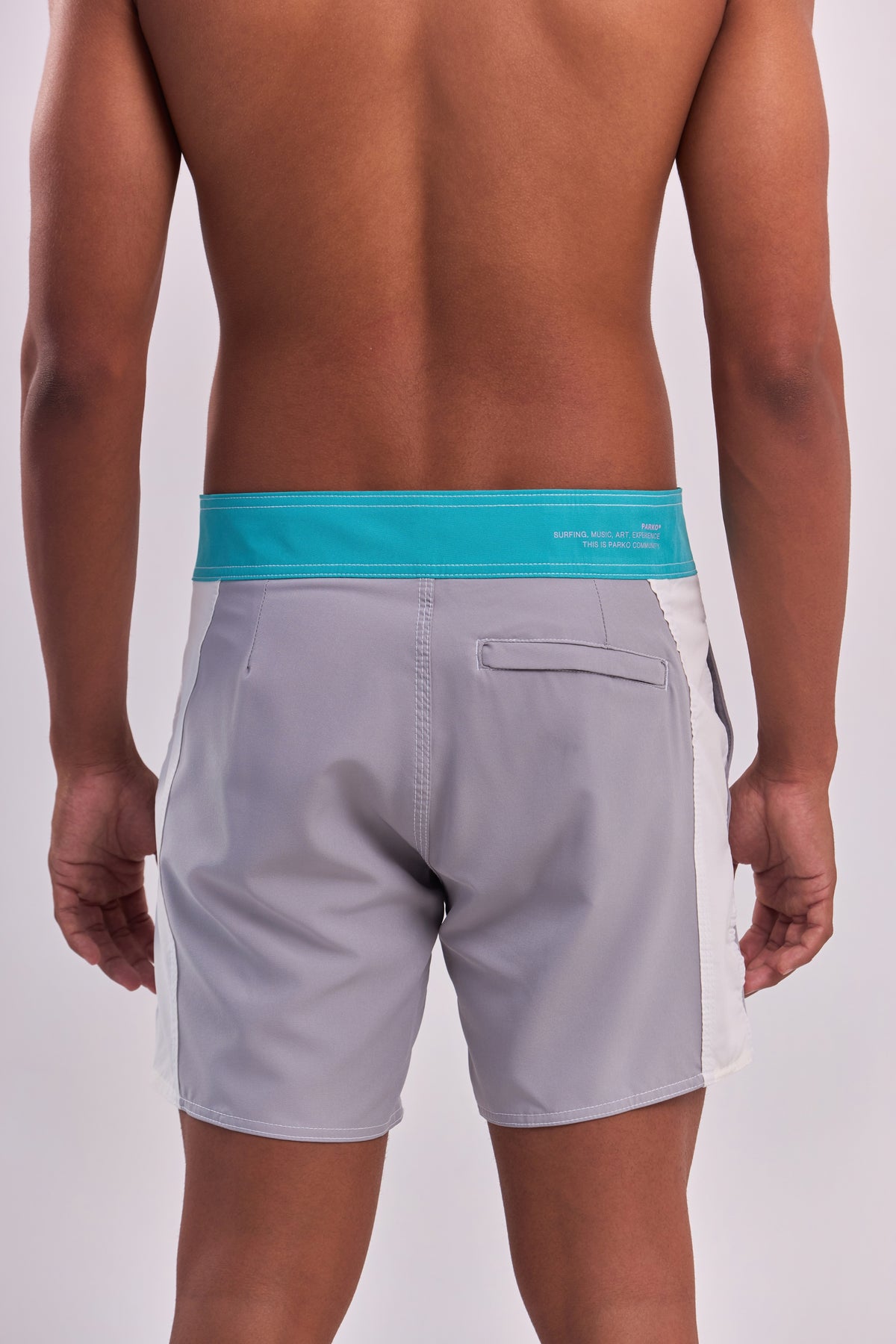 Boardshort 80 e Tal Akai