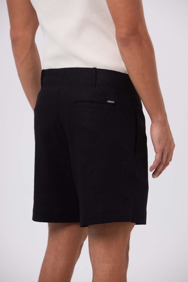 Bermuda de Linho Essential Preto