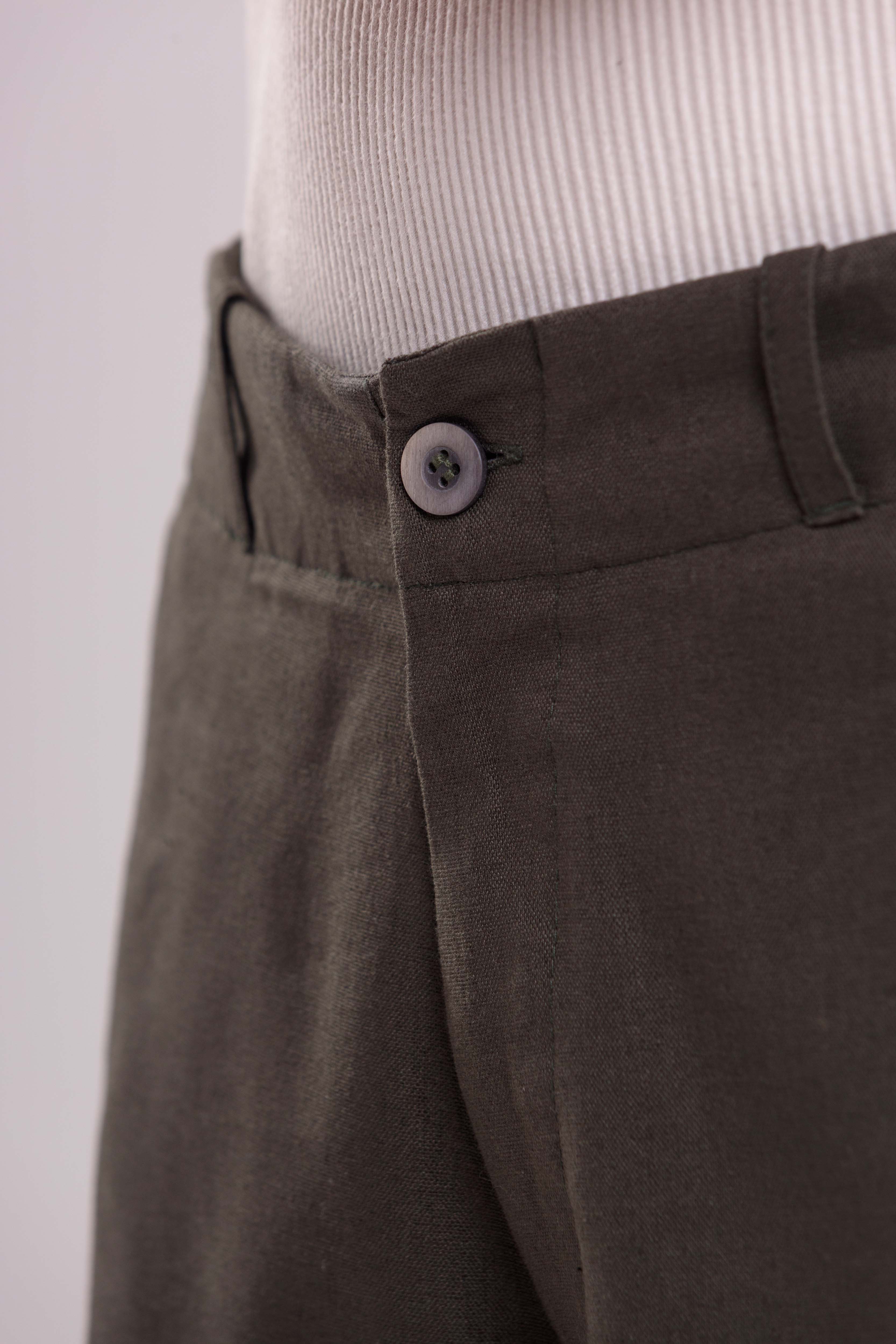 Bermuda De Linho Pipa Tailor Verde Militar