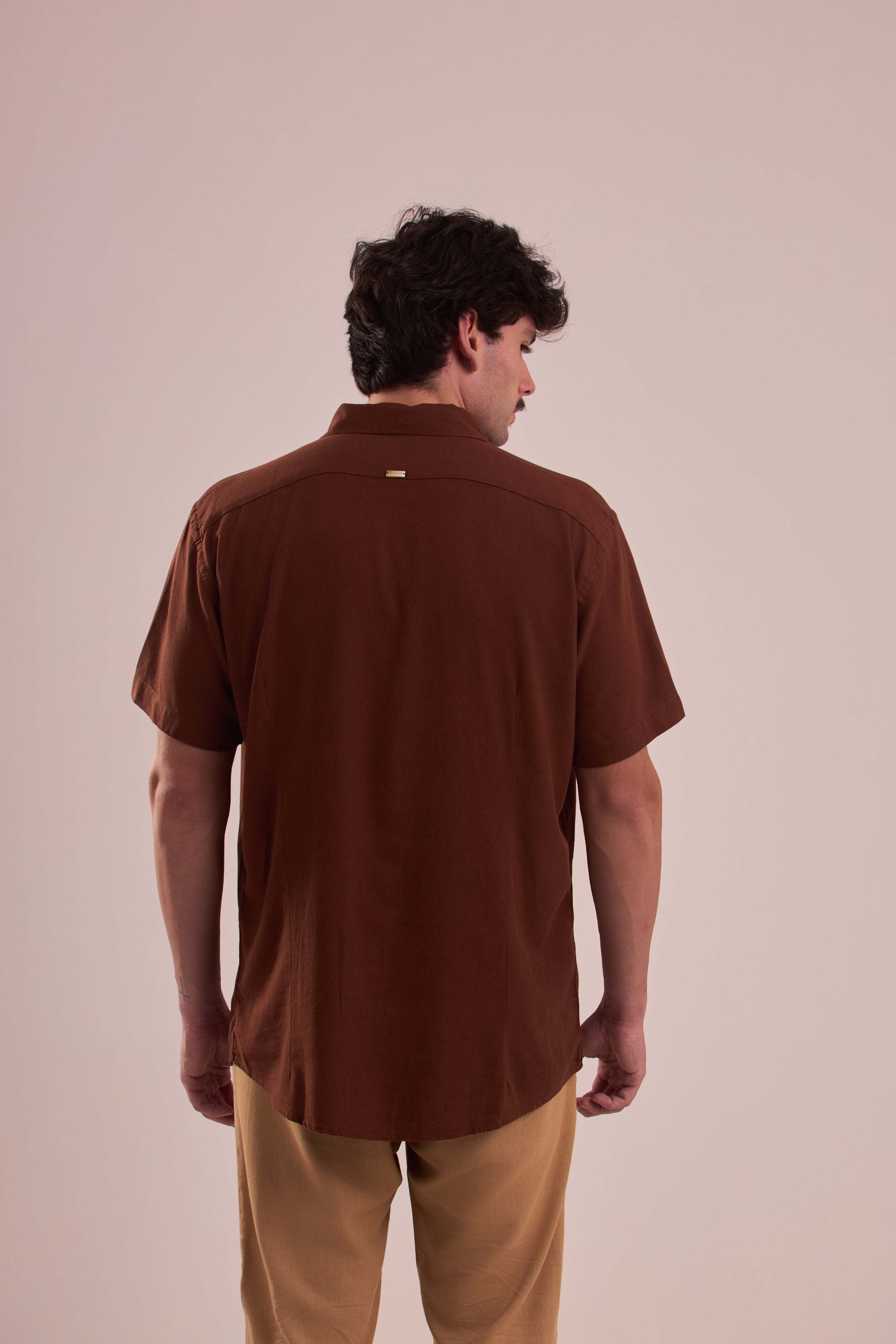 Camisa Essential Choco