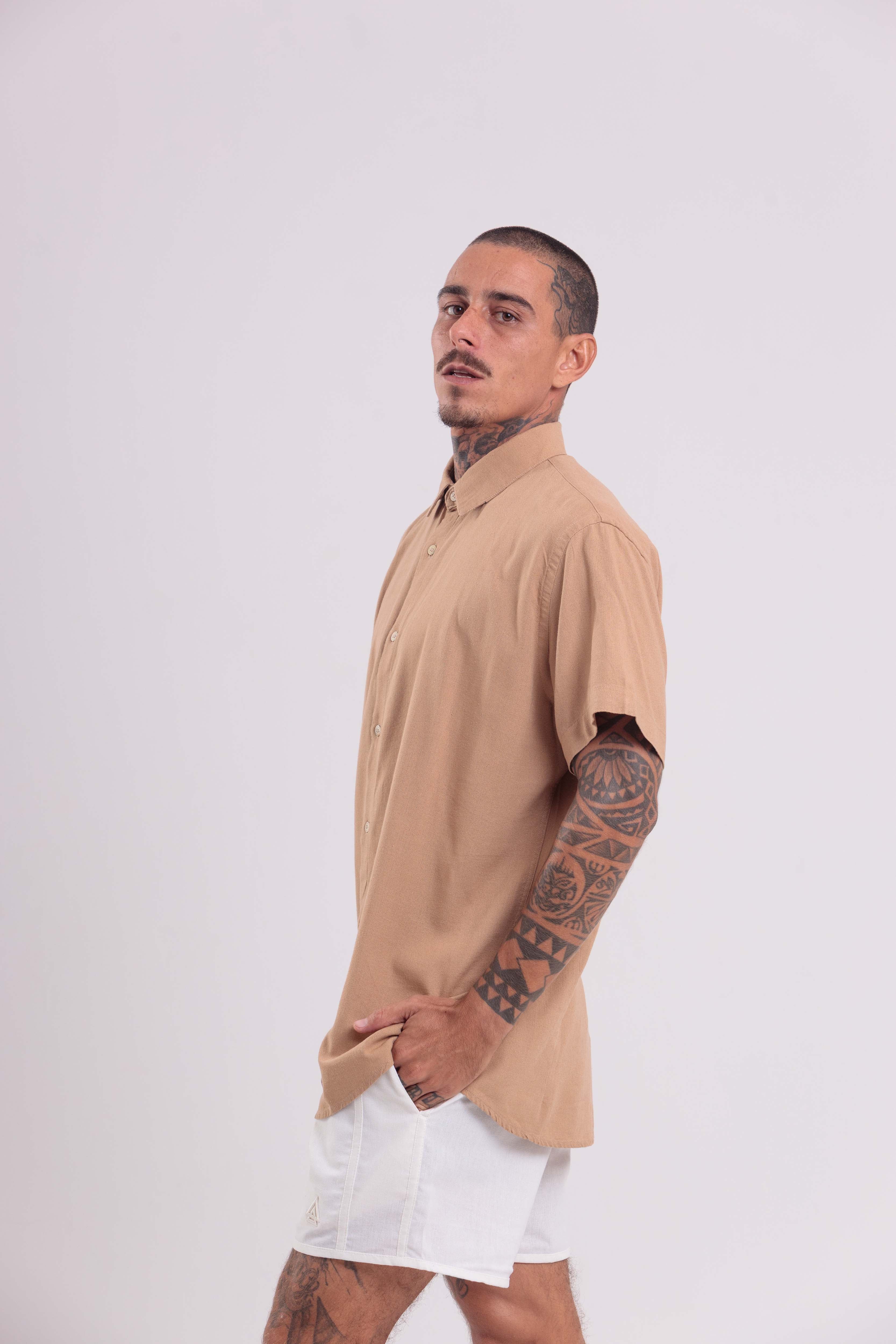 Camisa Essential Wash Caramelo