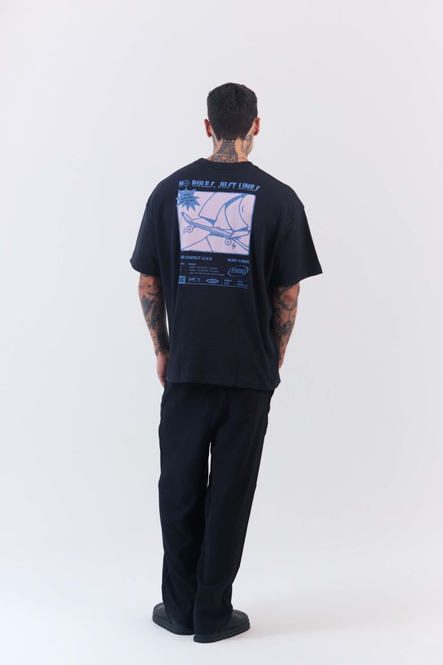 Camiseta Over Boxy No Rules