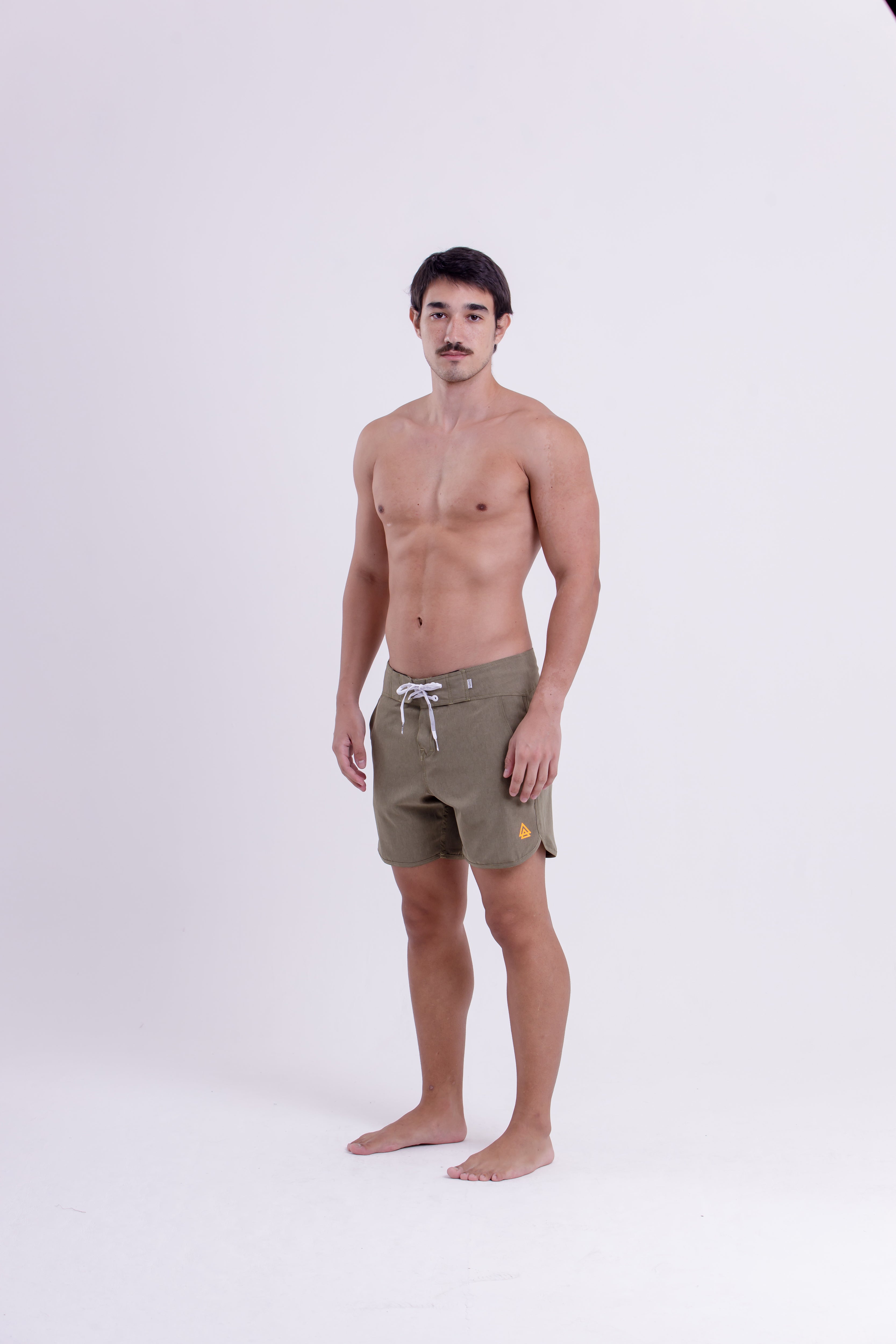 Boardshort Surf Retrô Verde Militar