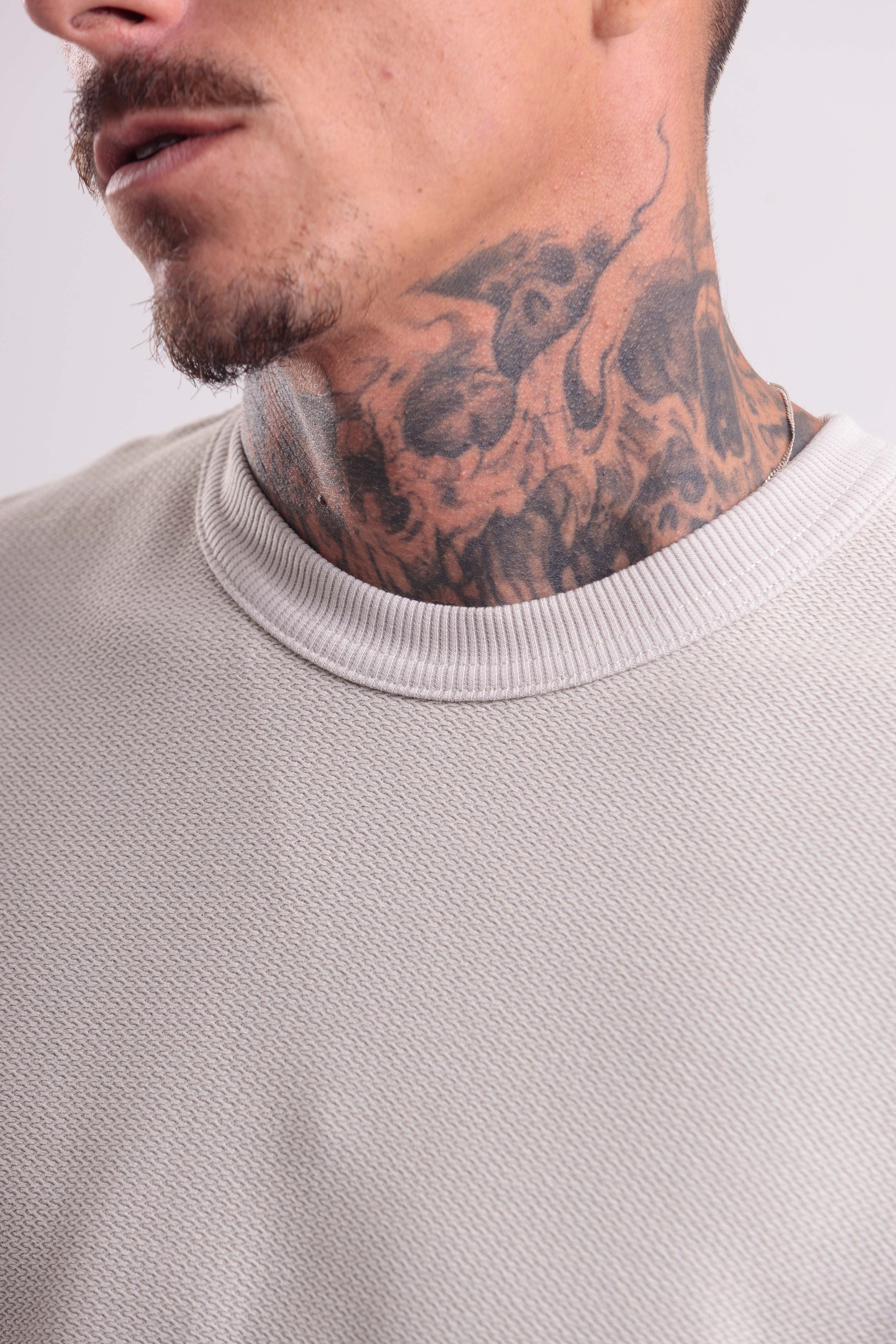 T-Shirt Over Boxy Artisan Bege