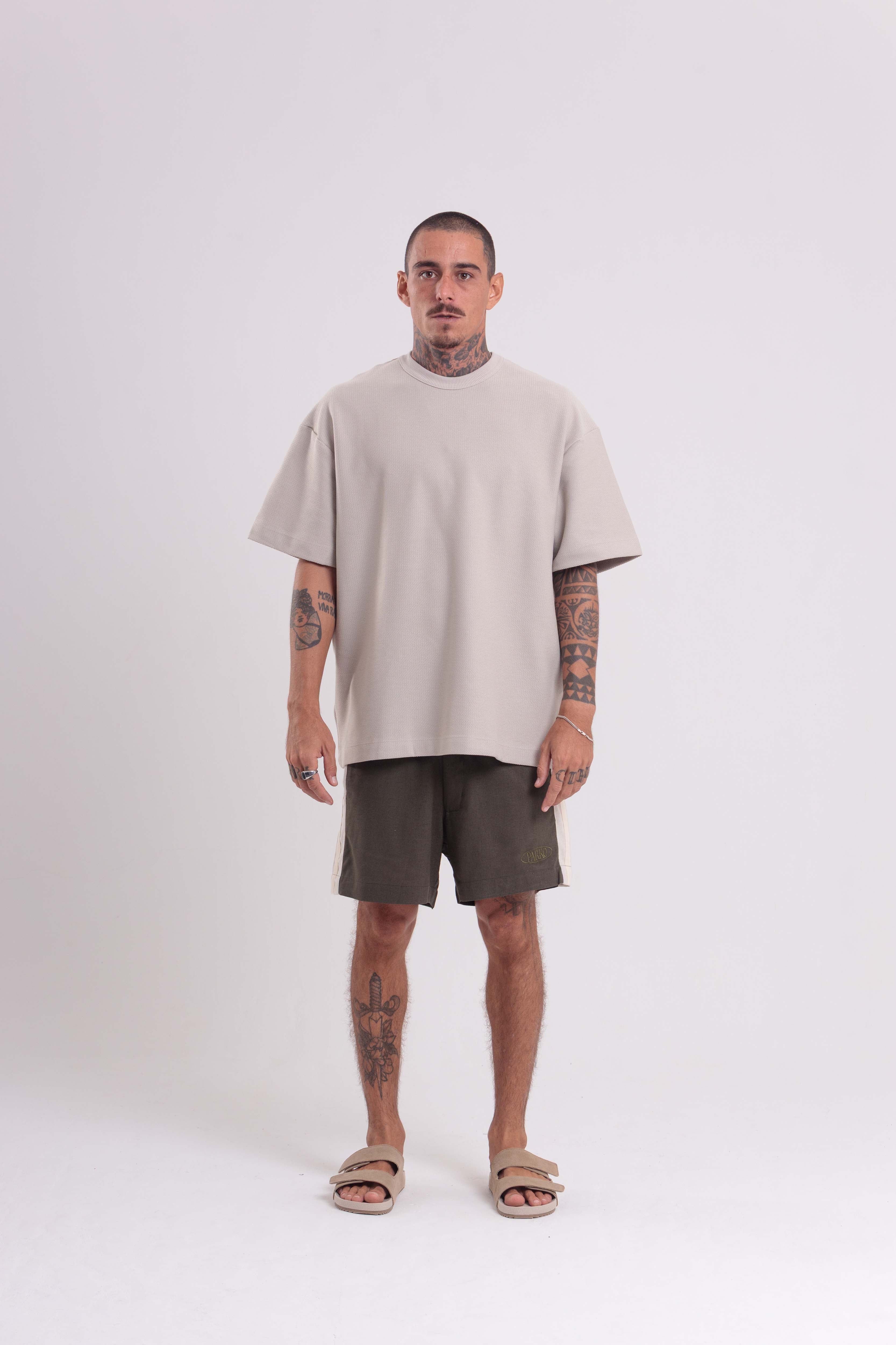 T-Shirt Over Boxy Artisan Bege