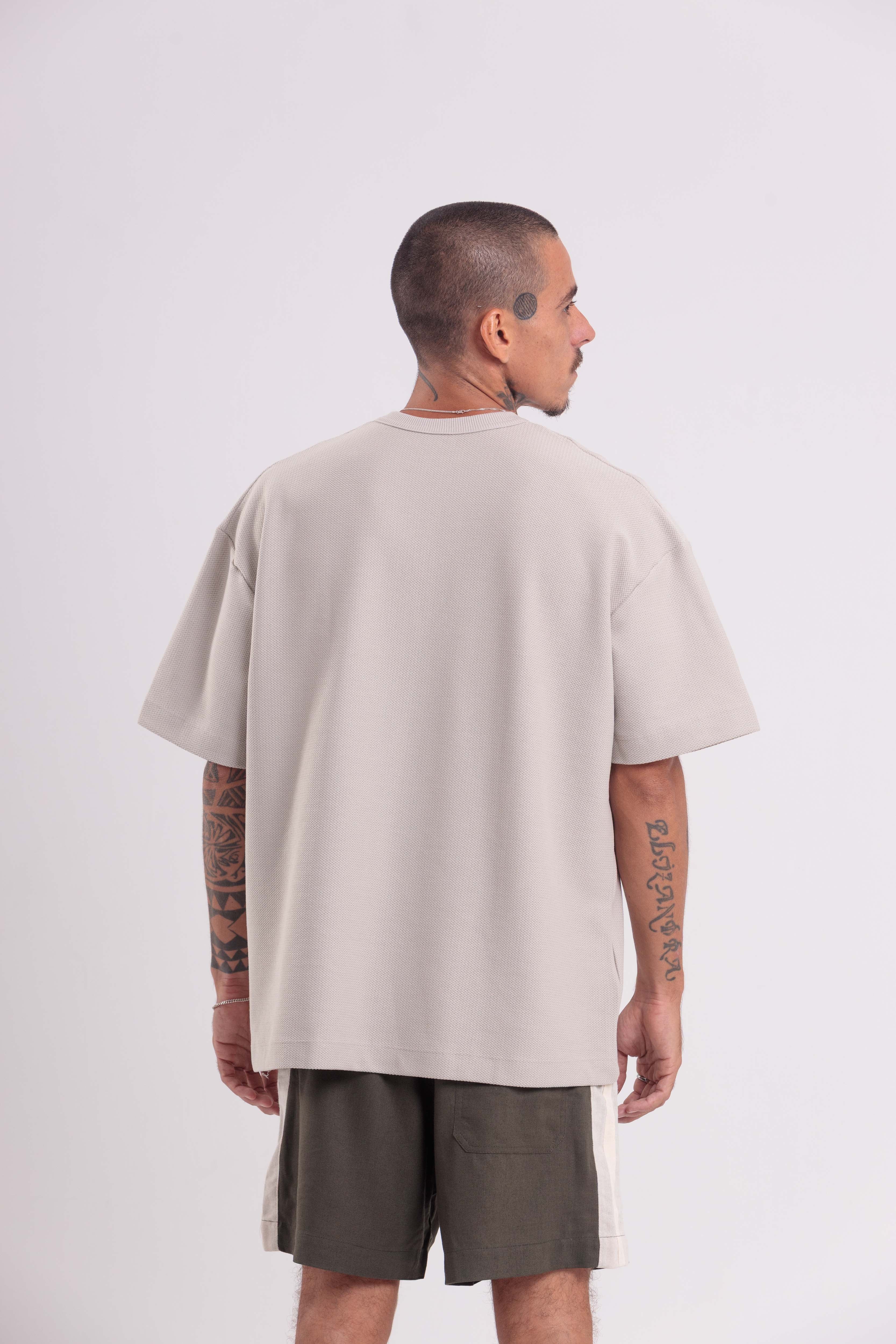 T-Shirt Over Boxy Artisan Bege