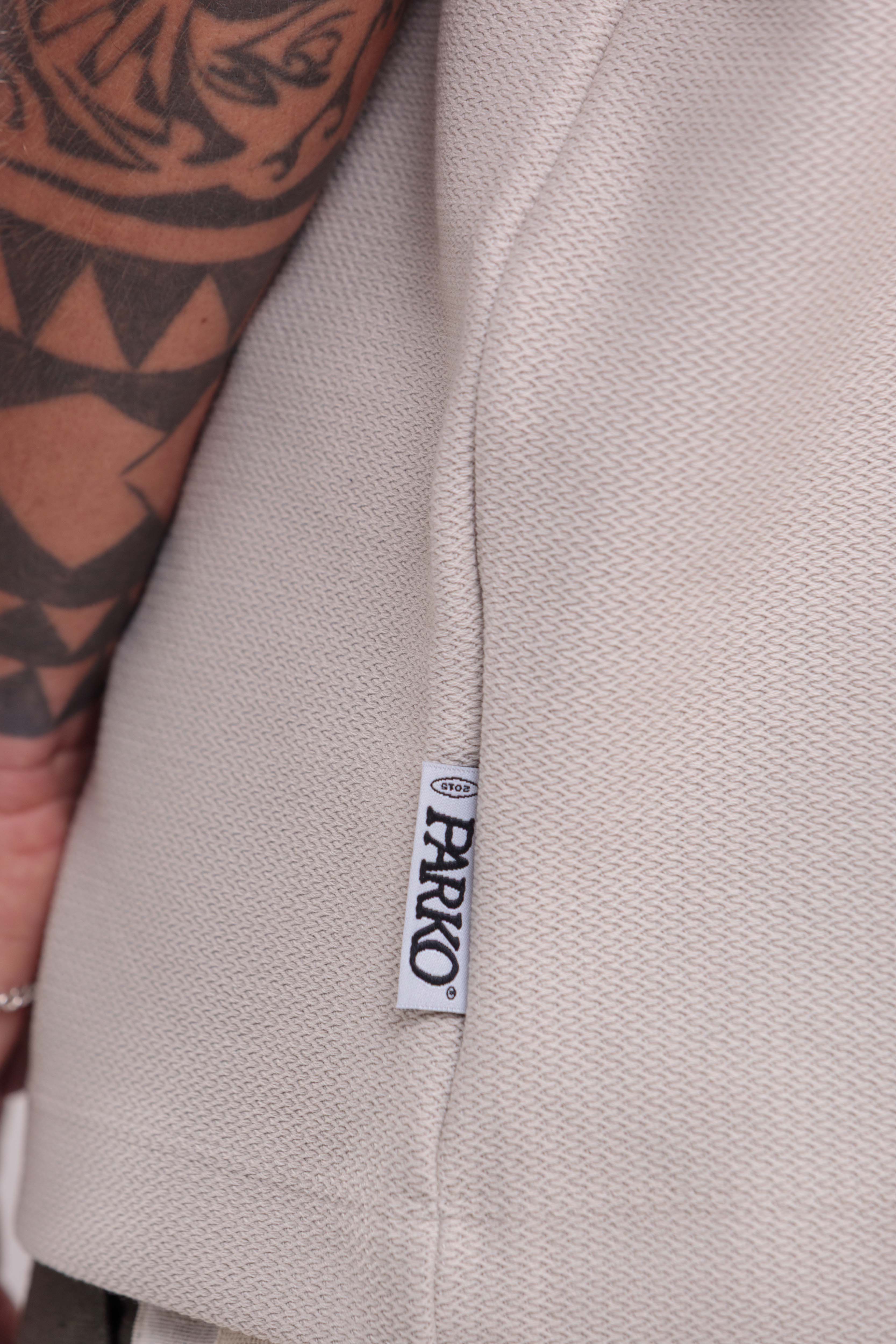 T-Shirt Over Boxy Artisan Bege