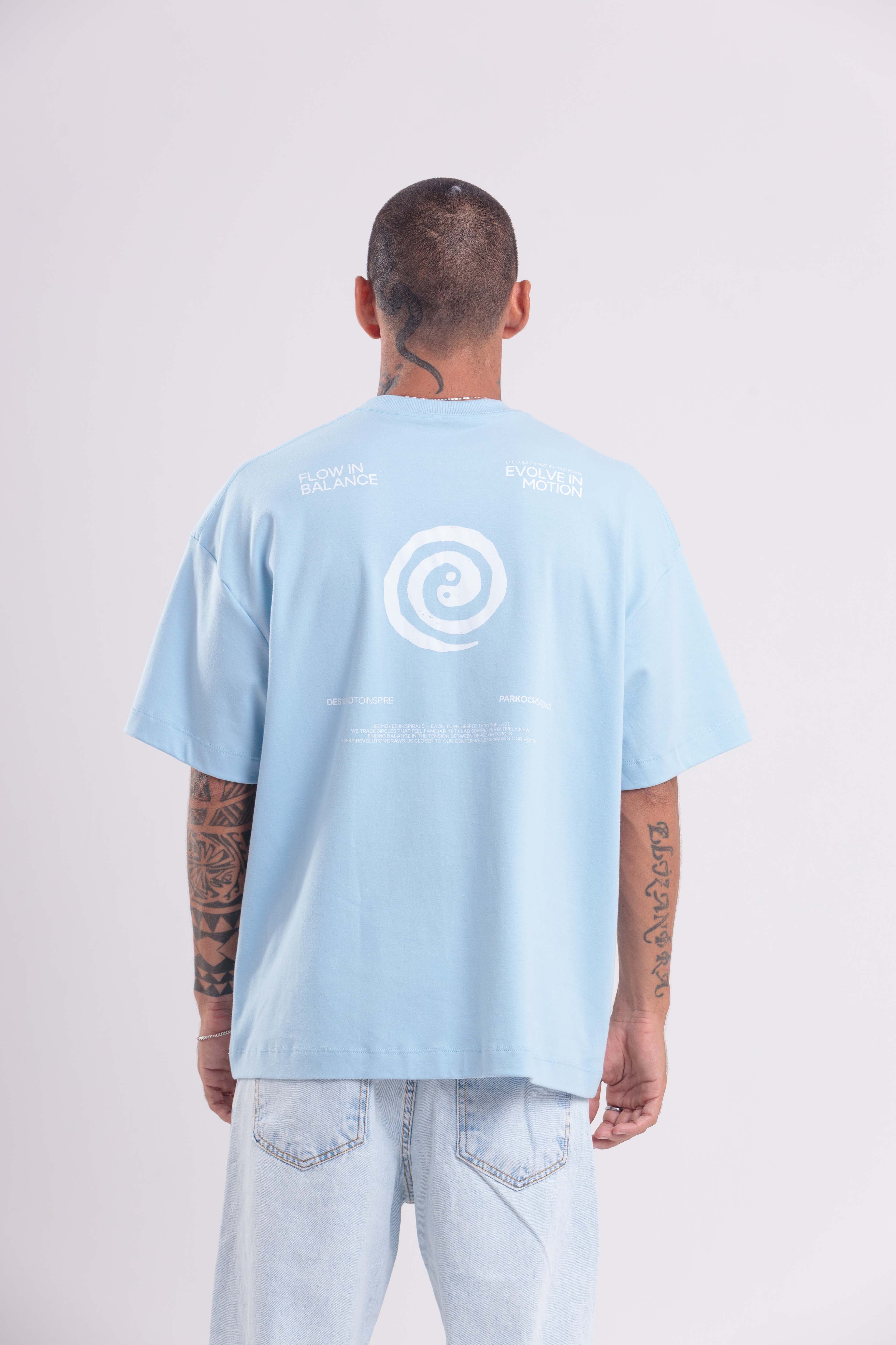 T-Shirt Over Boxy Evolve