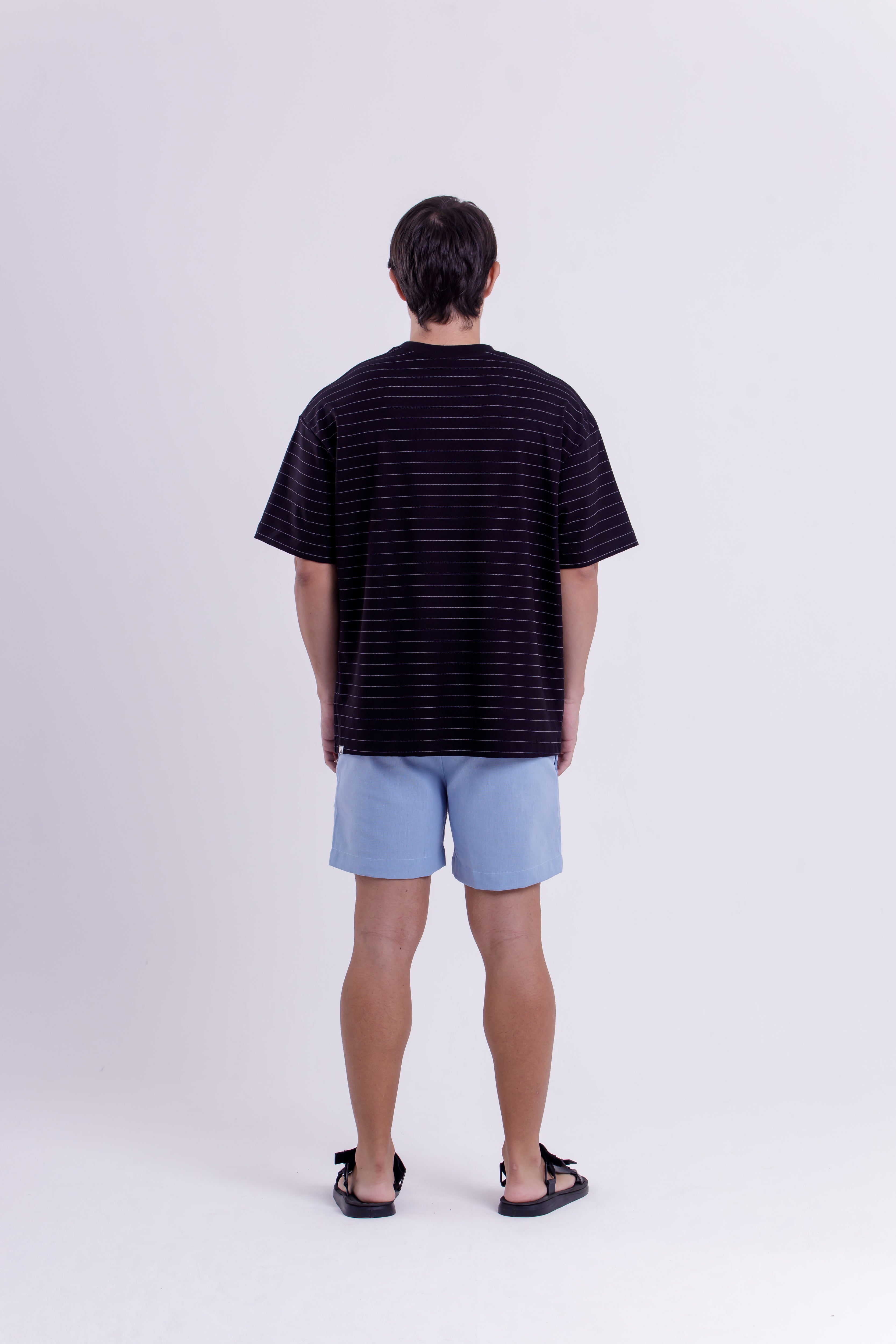 Camiseta Over Boxy Risca Giz