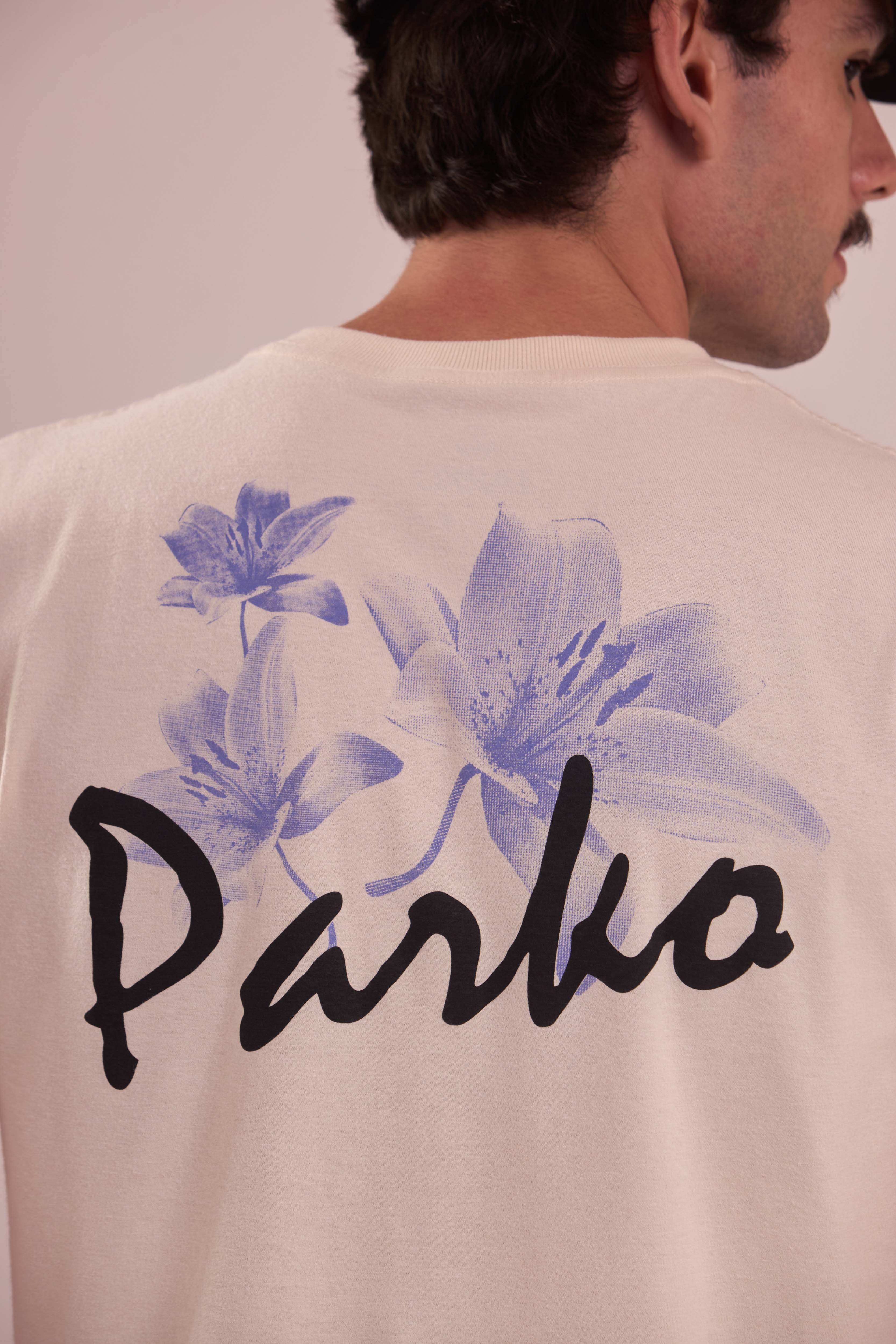 Camiseta Classic Lirios