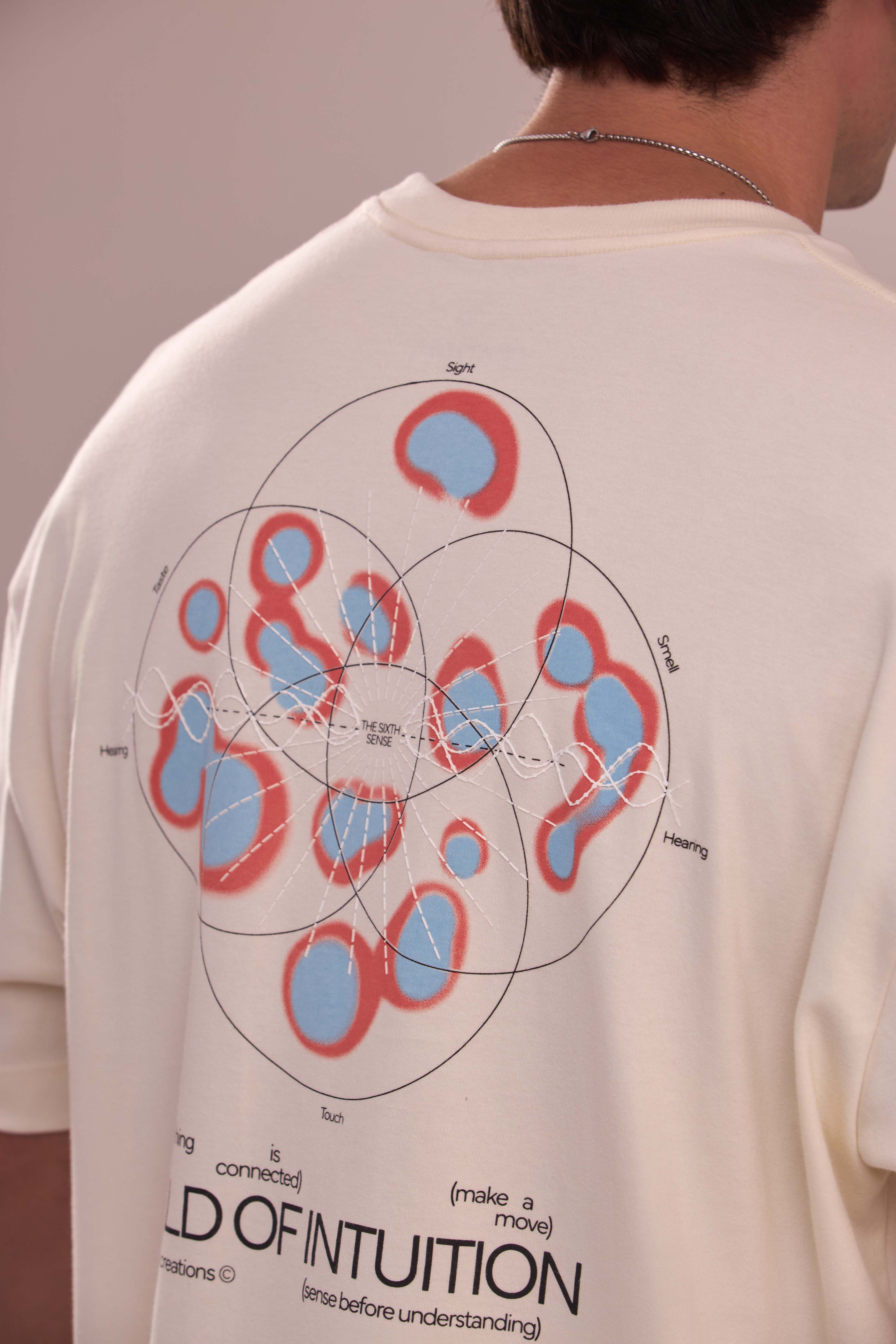 Camiseta Over Boxy Sixth Senses
