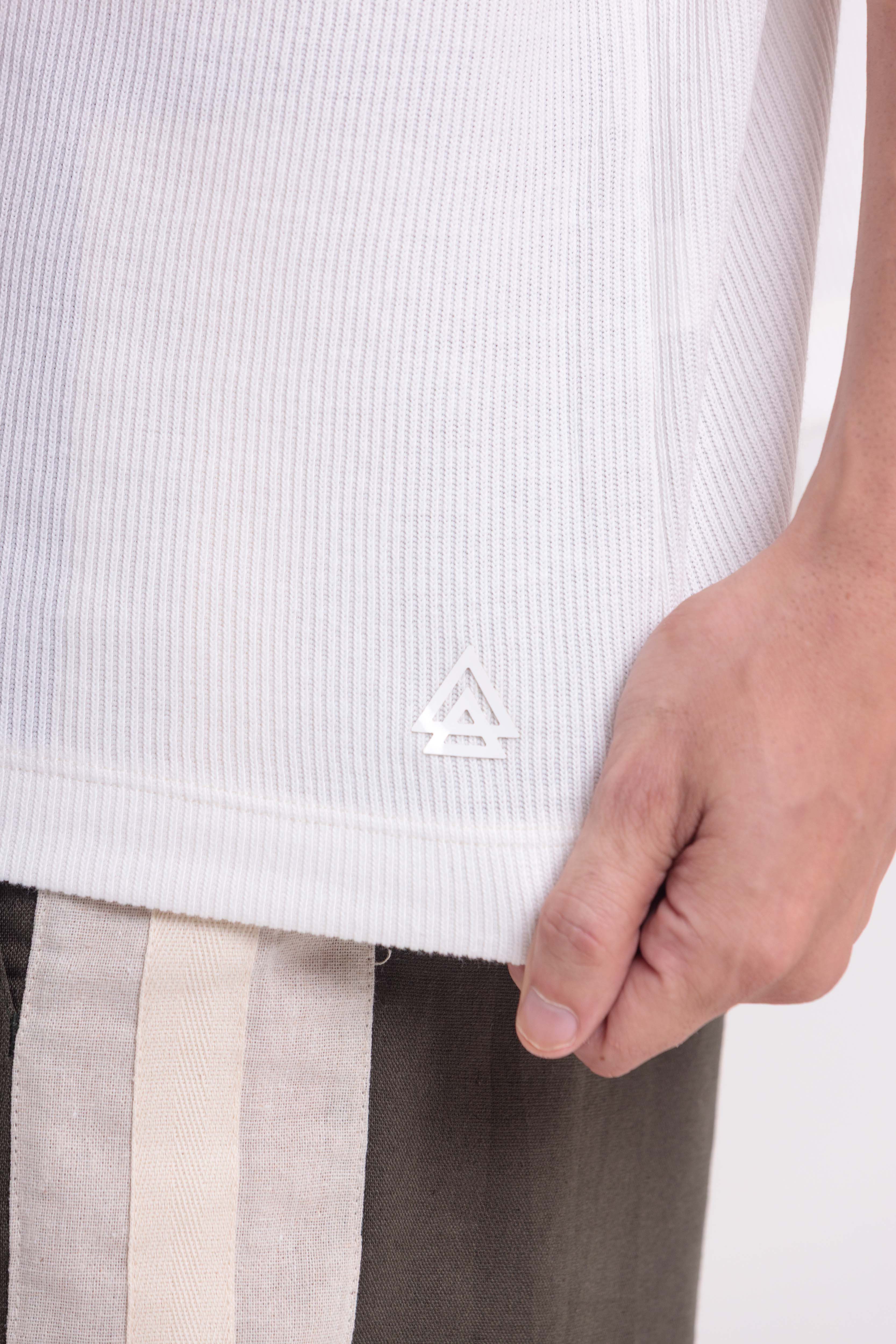 T-Shirt Over Boxy Champy Off