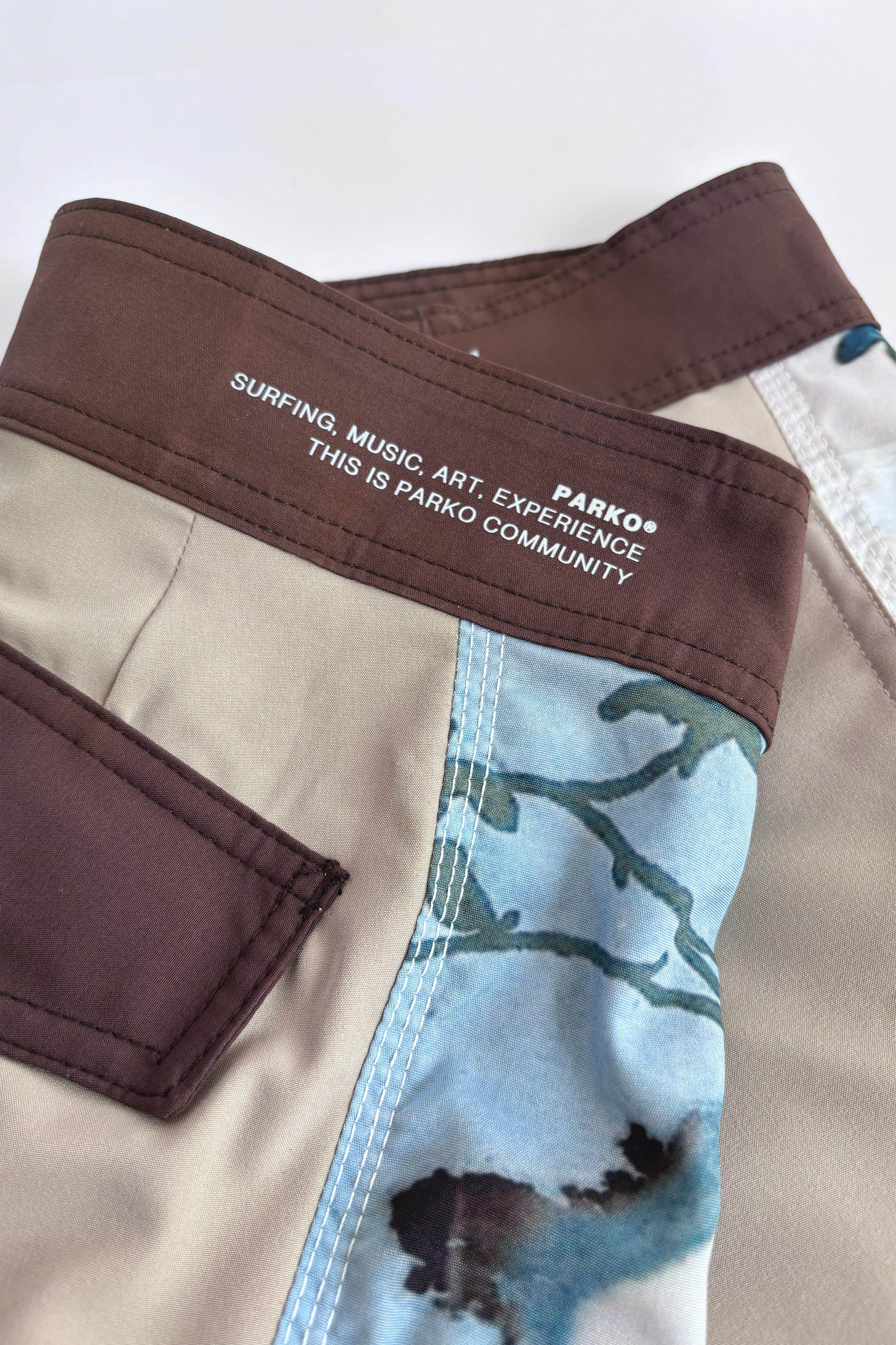 Boardshort 80 & Tal Blossom