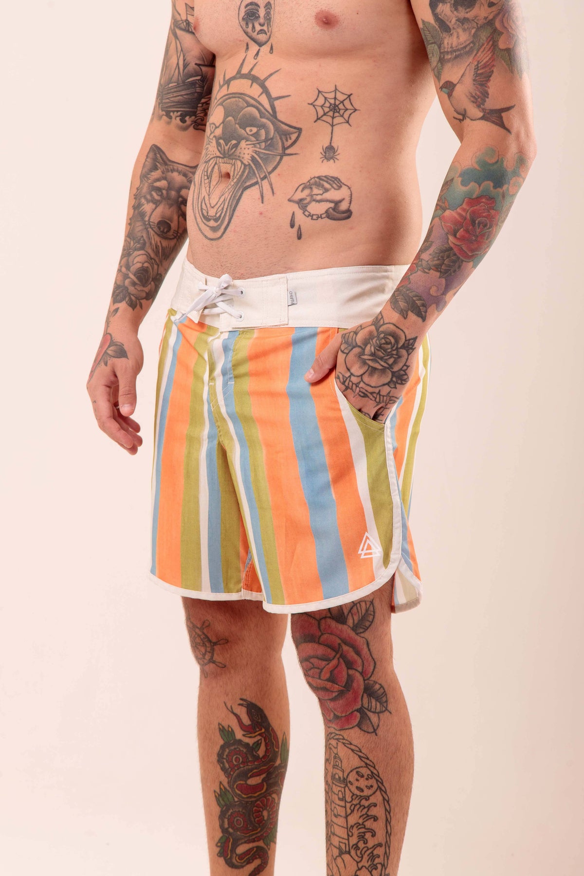 Boardshort Surf Retrô Listras Aquarela