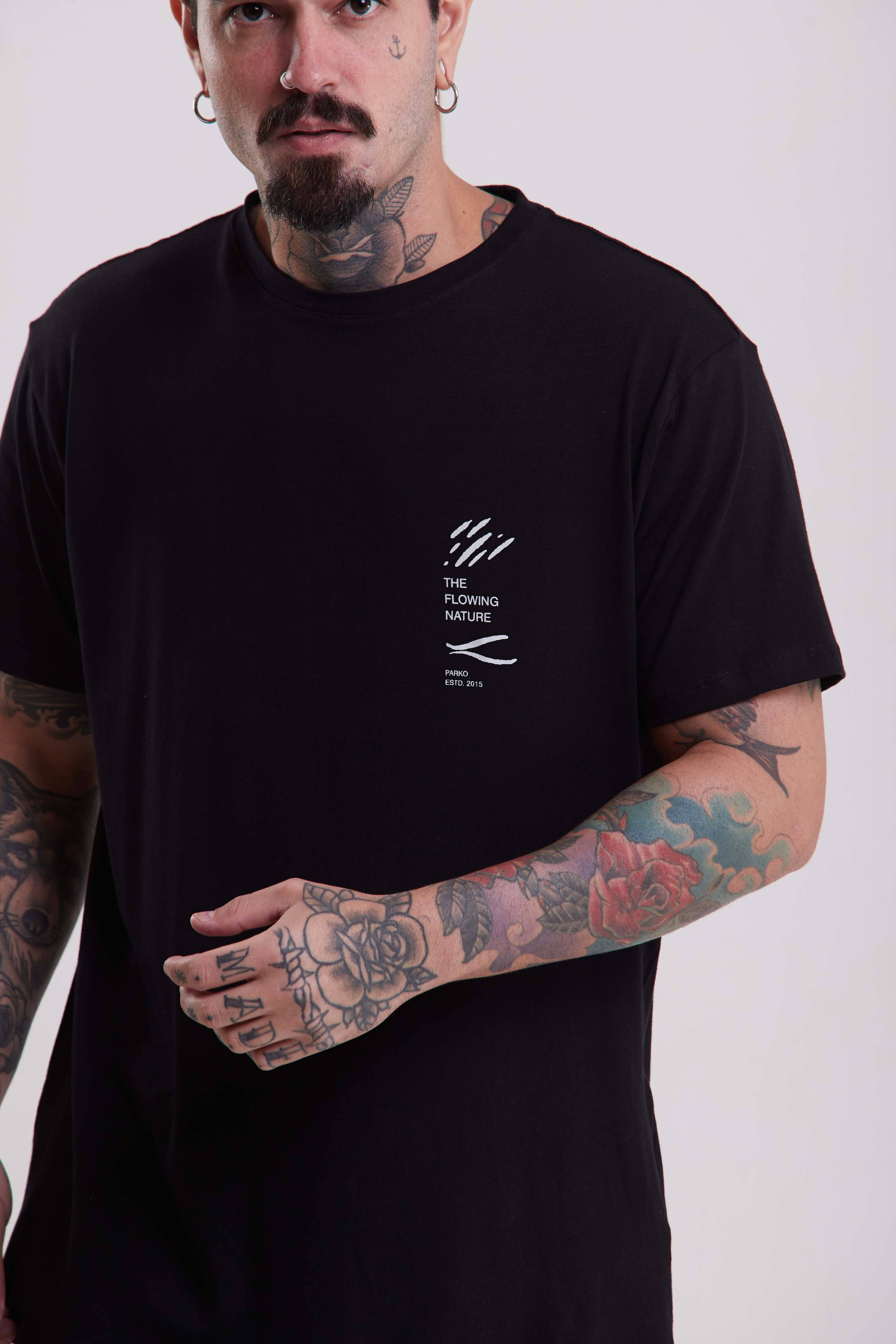 T-Shirt Classic Flowing