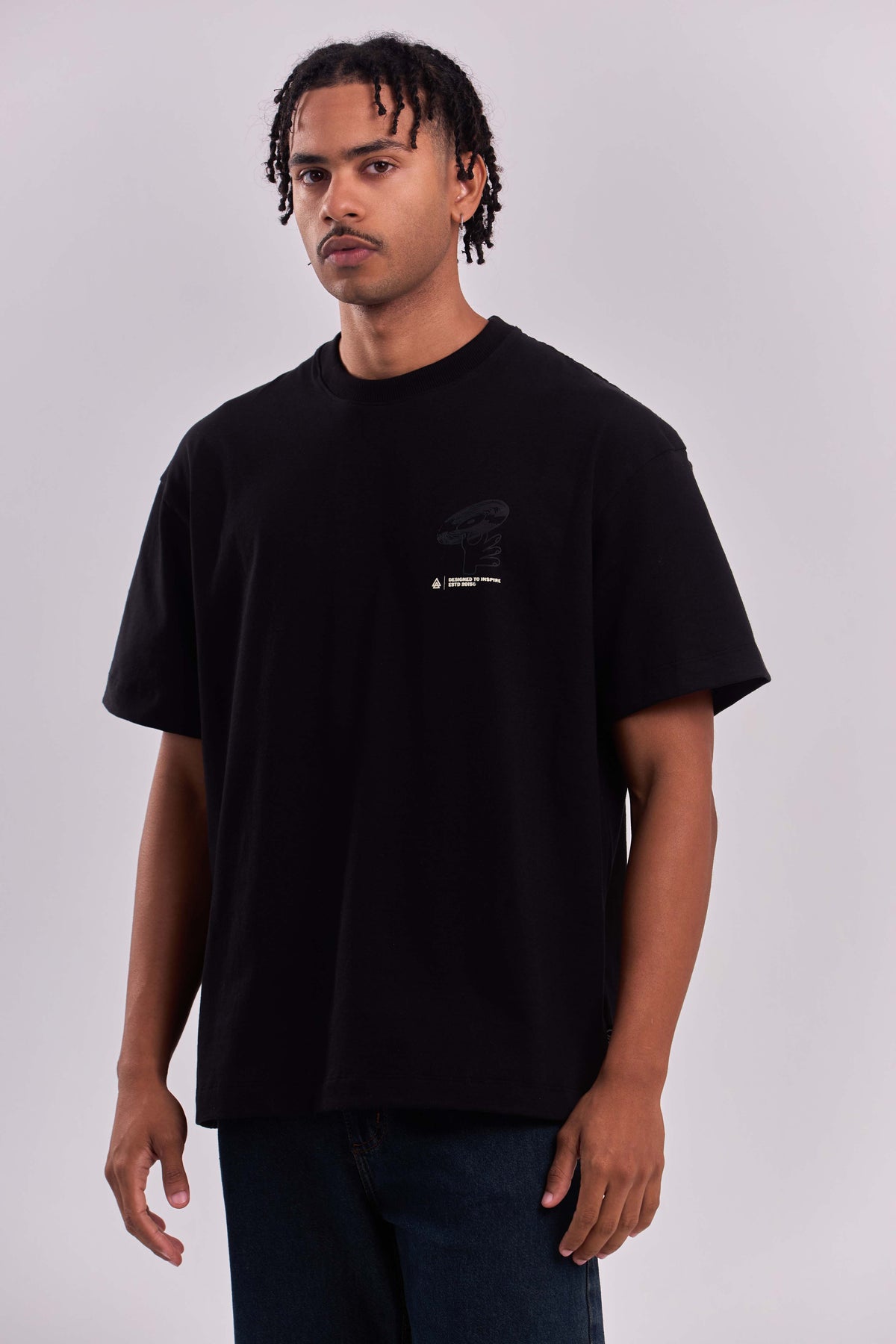 T-shirt Over Boxy Vinyl
