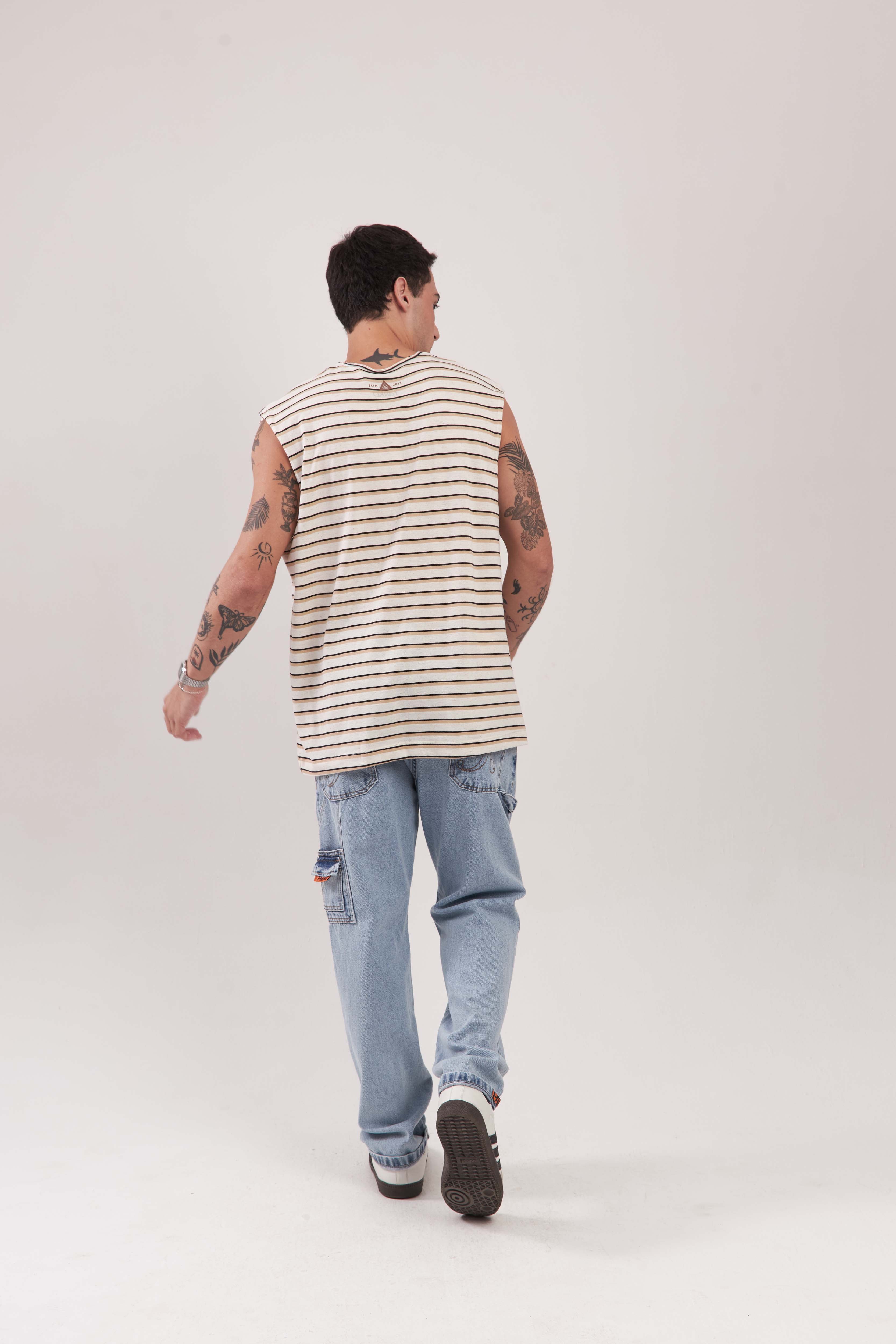 Regata Over Boxy Sailor Bege