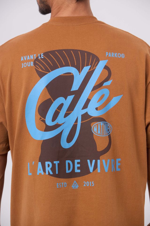 Camiseta Over Boxy Le Jour Cafe