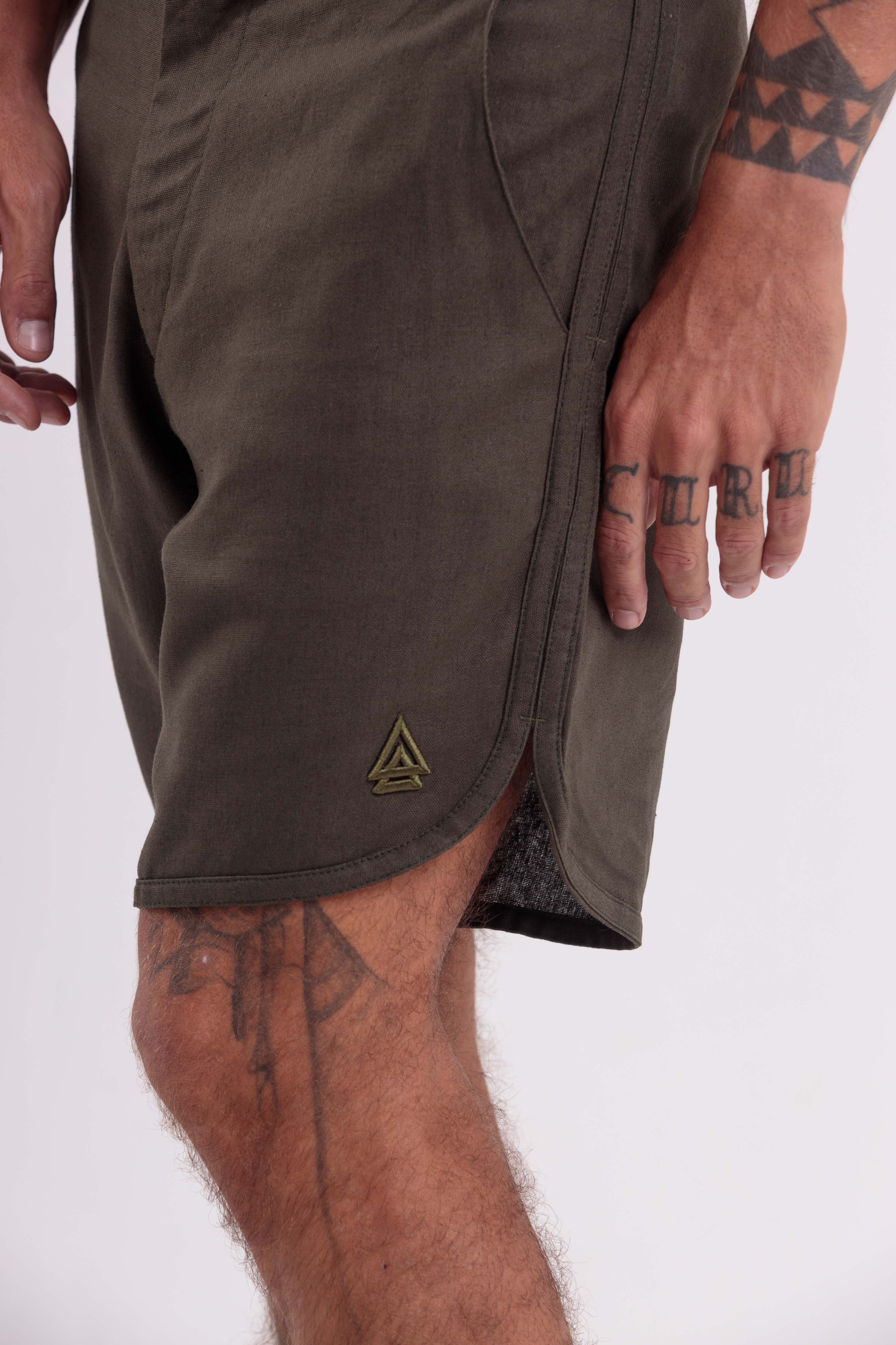 Bermuda Linho Daily Verde Militar