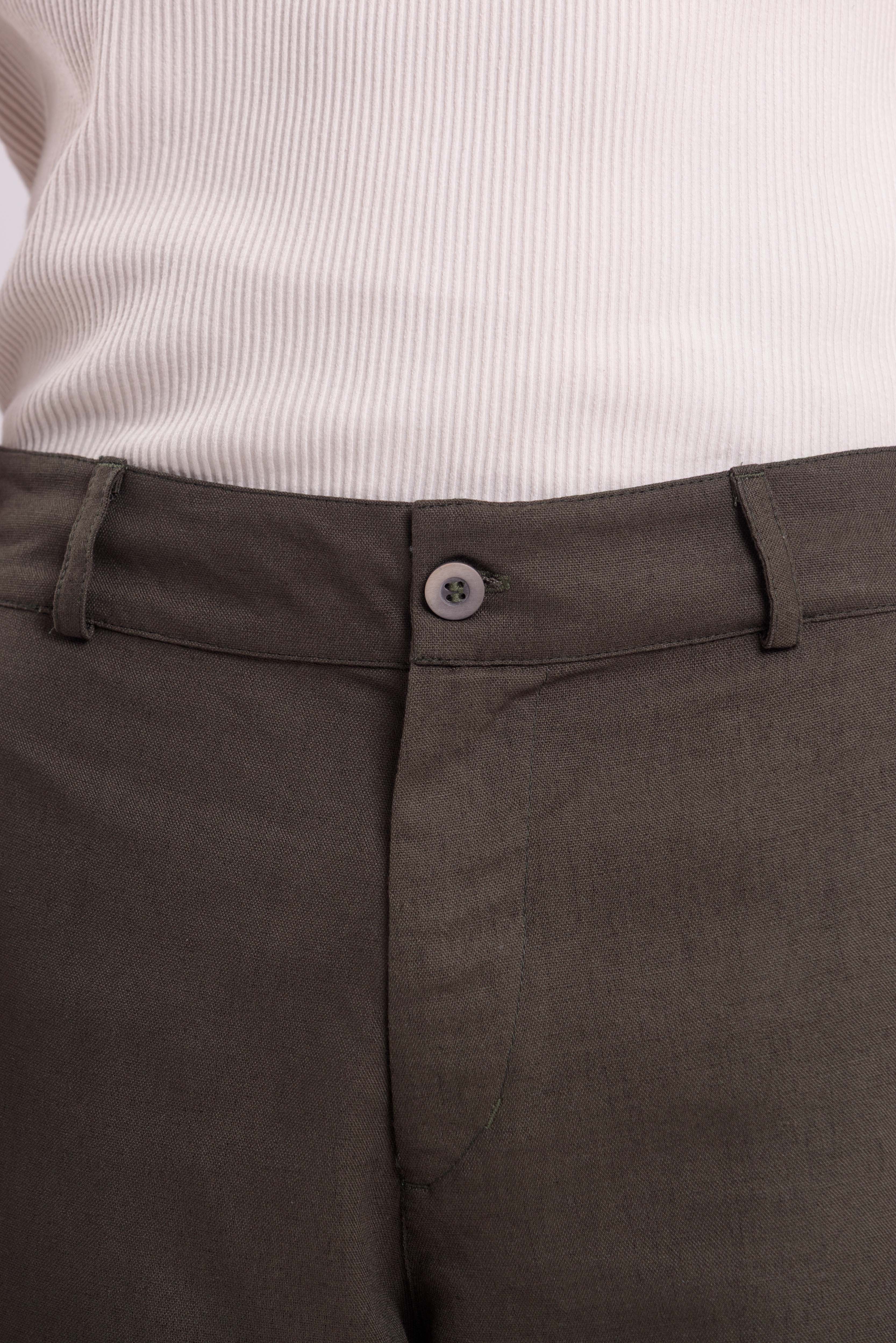 Bermuda Linho Daily Verde Militar