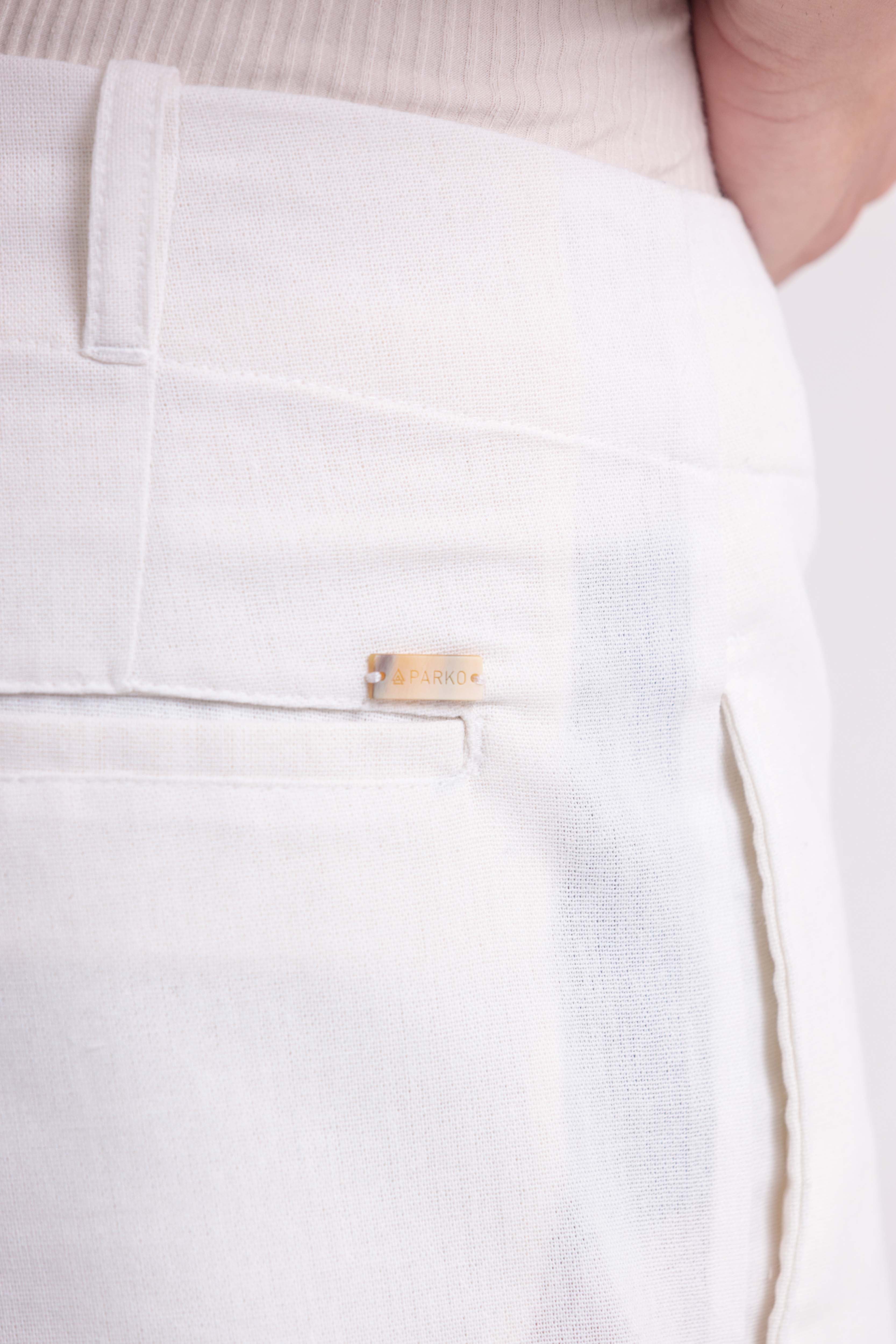 Bermuda de Linho Essential Off White