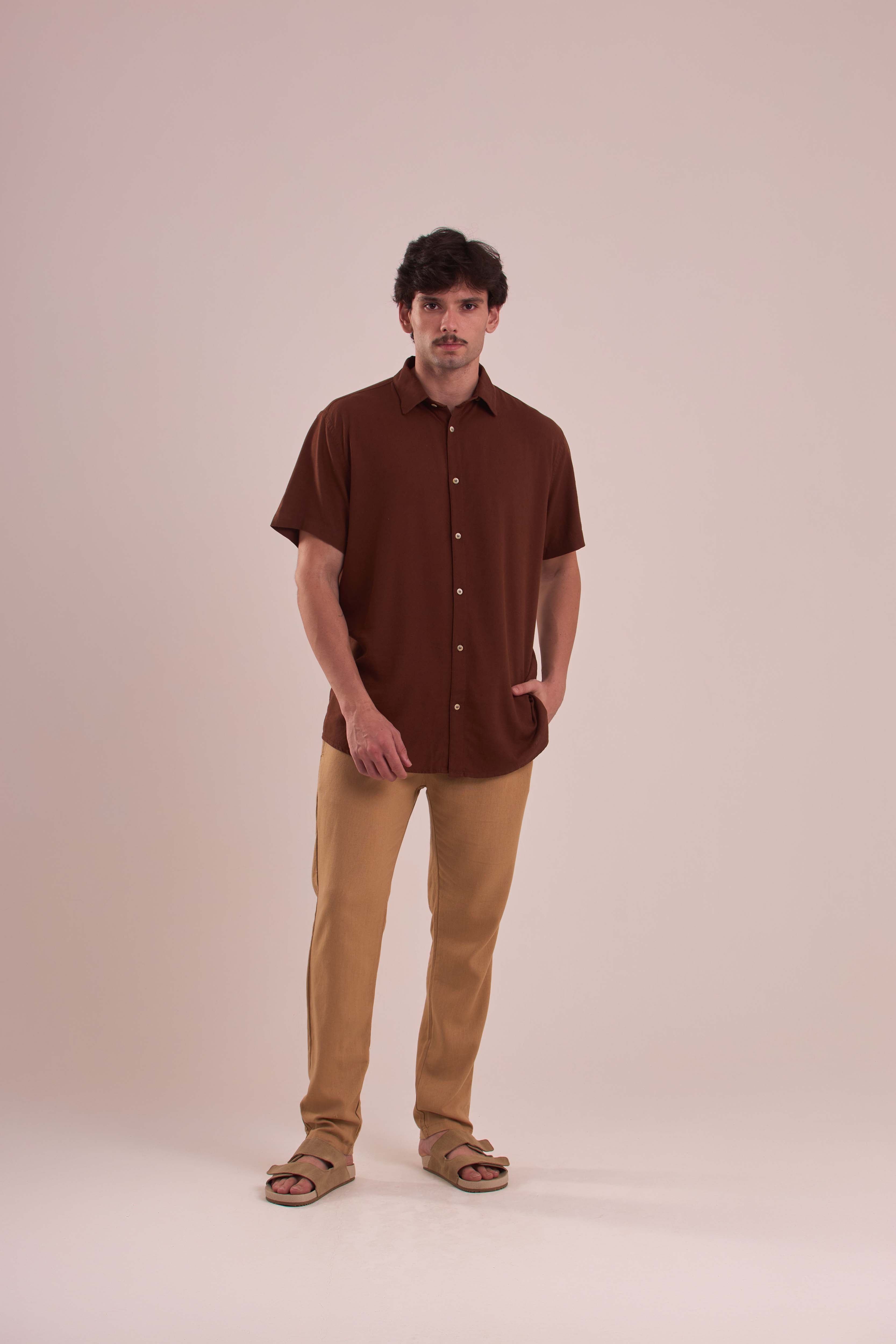Camisa Essential Choco