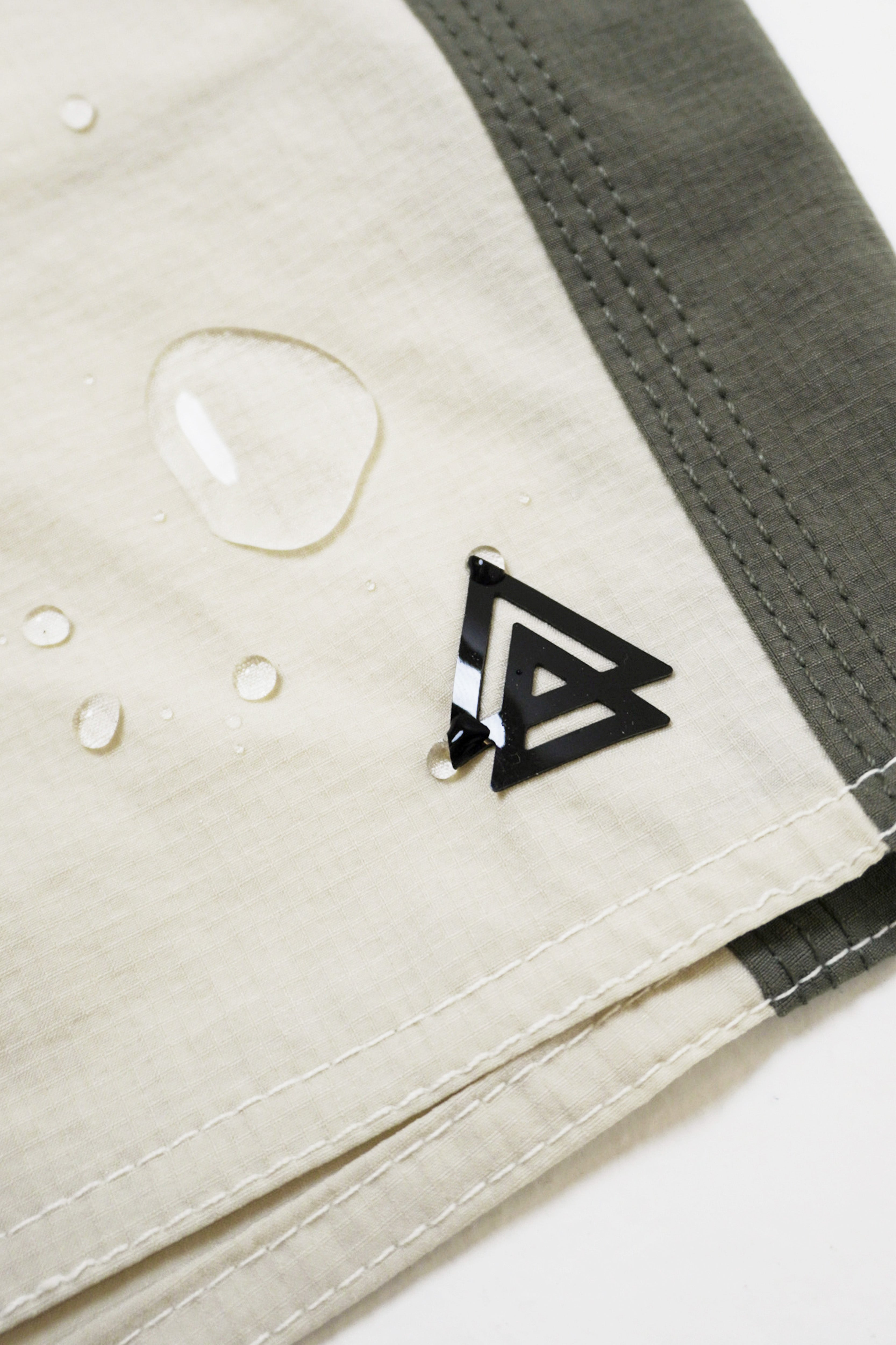 Boardshort 80 & Tal Community Drift