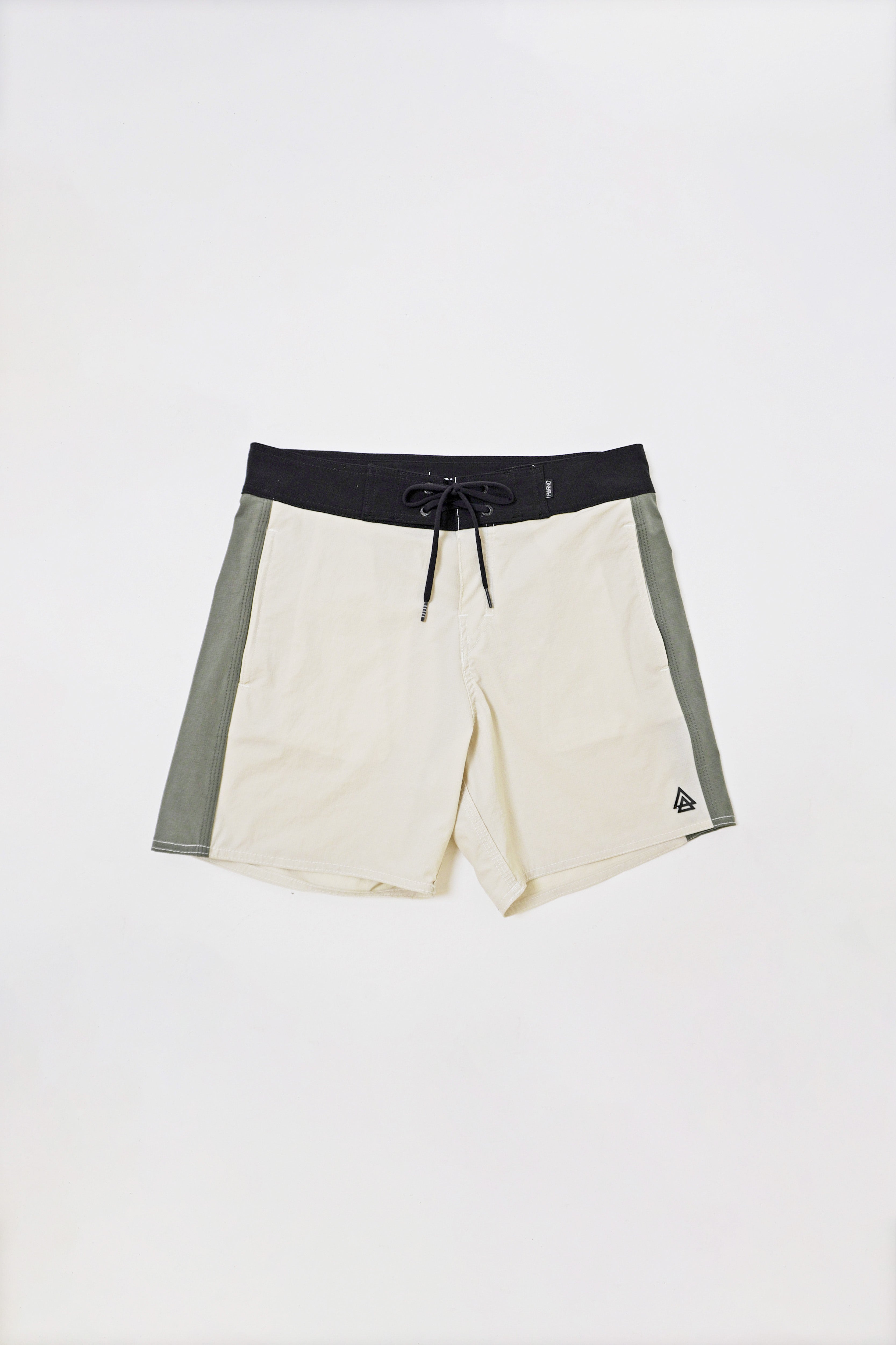 Boardshort 80 & Tal Community Drift