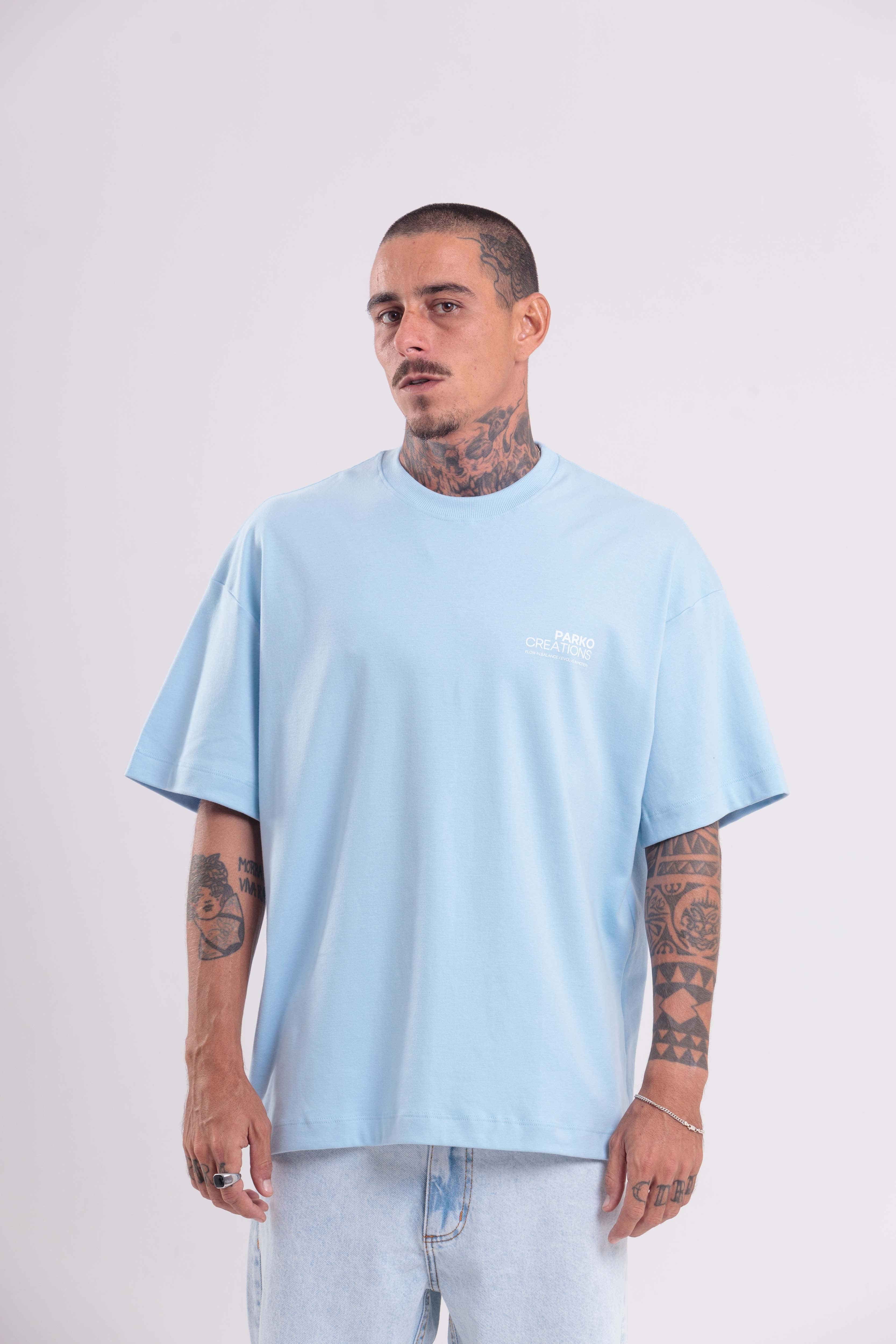 T-Shirt Over Boxy Evolve