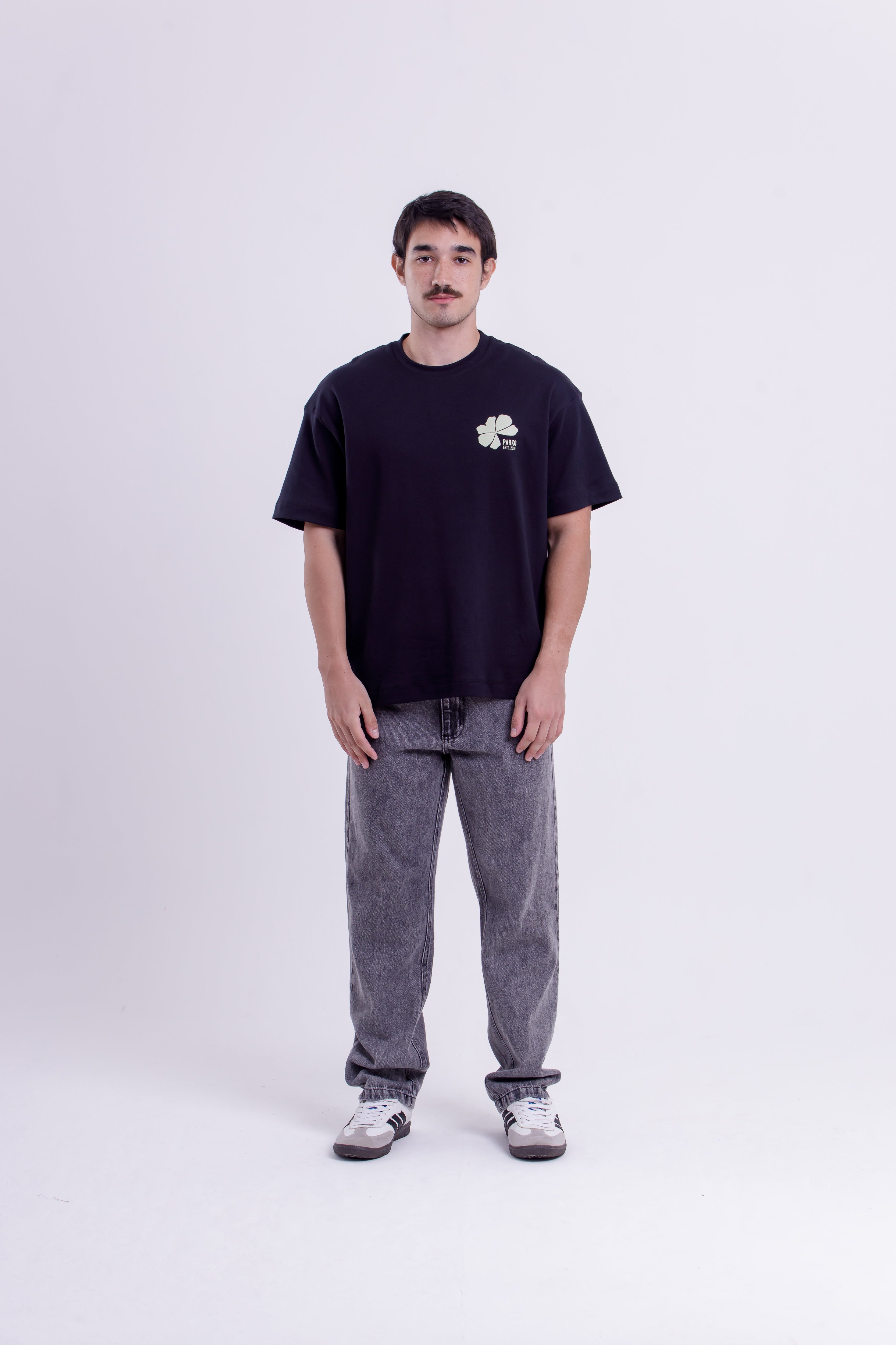 T-shirt Over Boxy Life is Simple