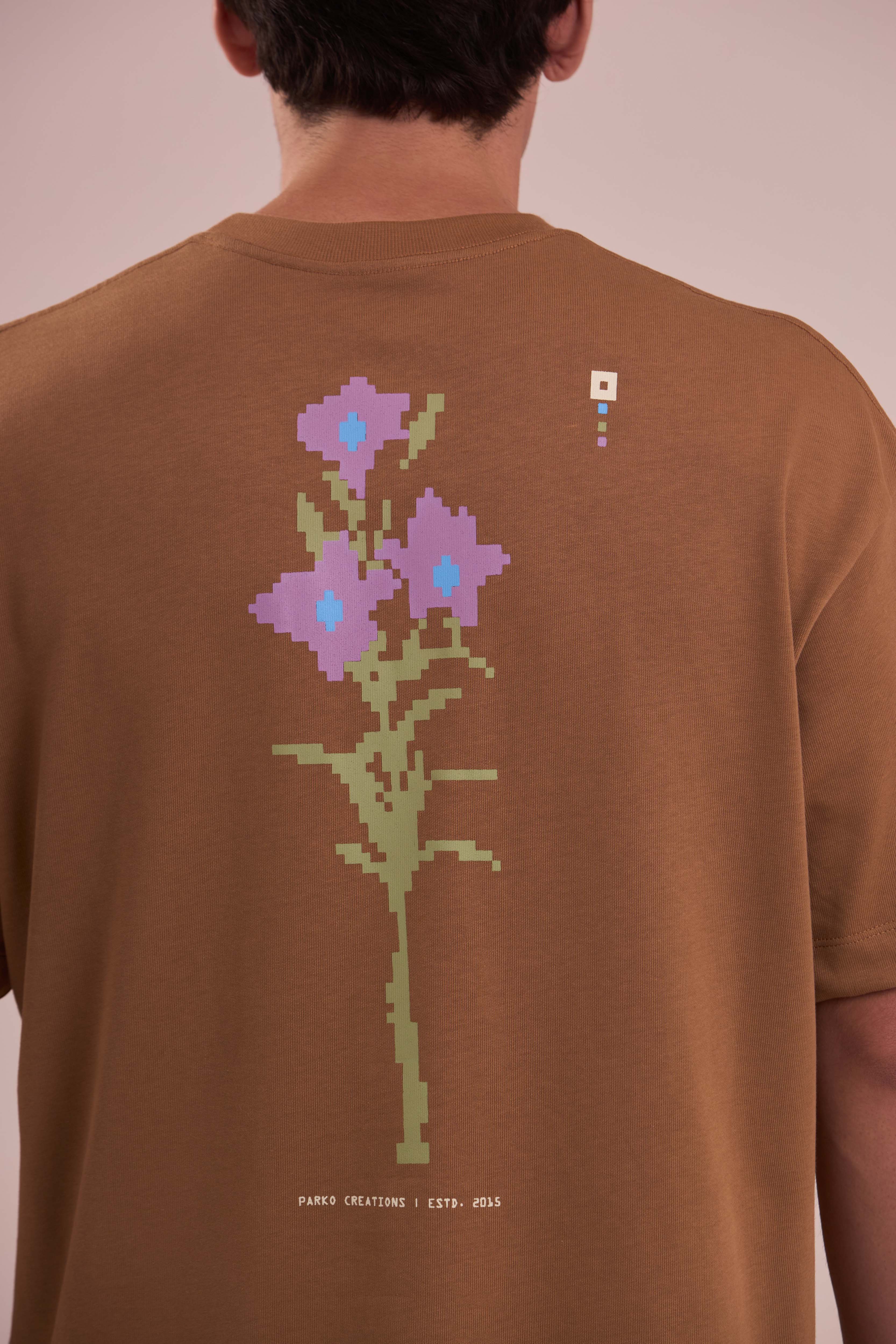Camiseta Over Boxy Pixel Flower