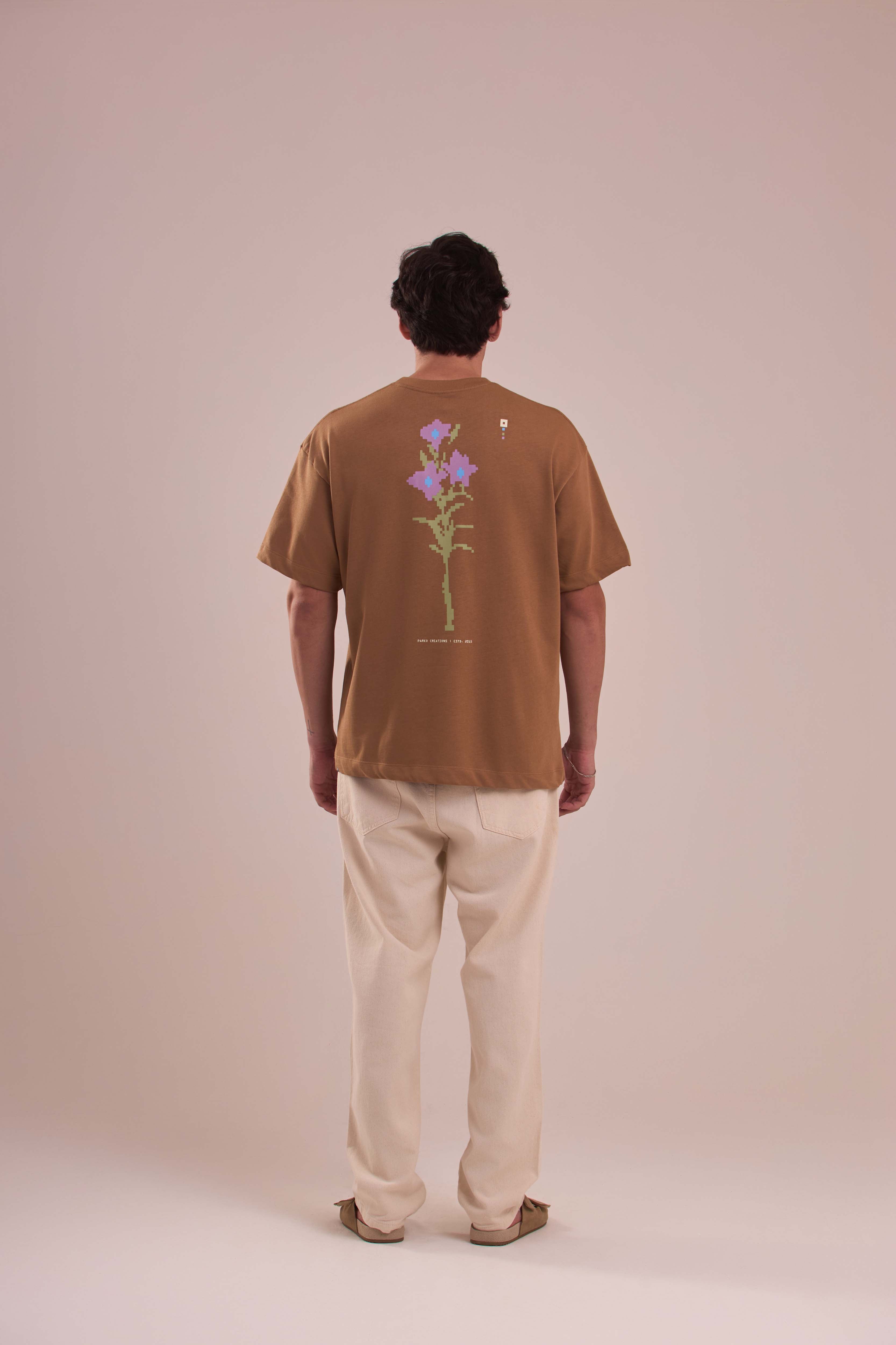 Camiseta Over Boxy Pixel Flower