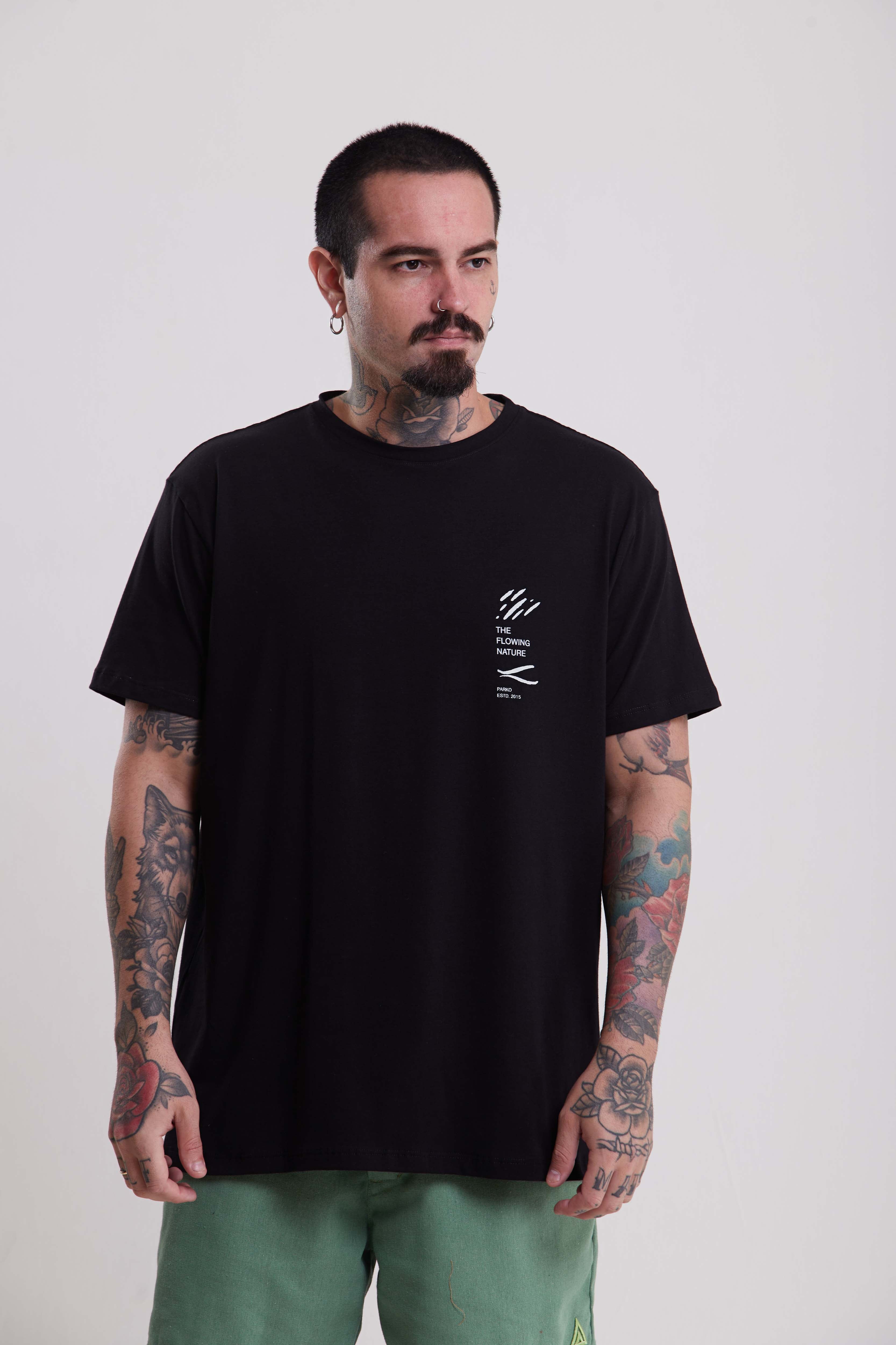 T-Shirt Classic Flowing