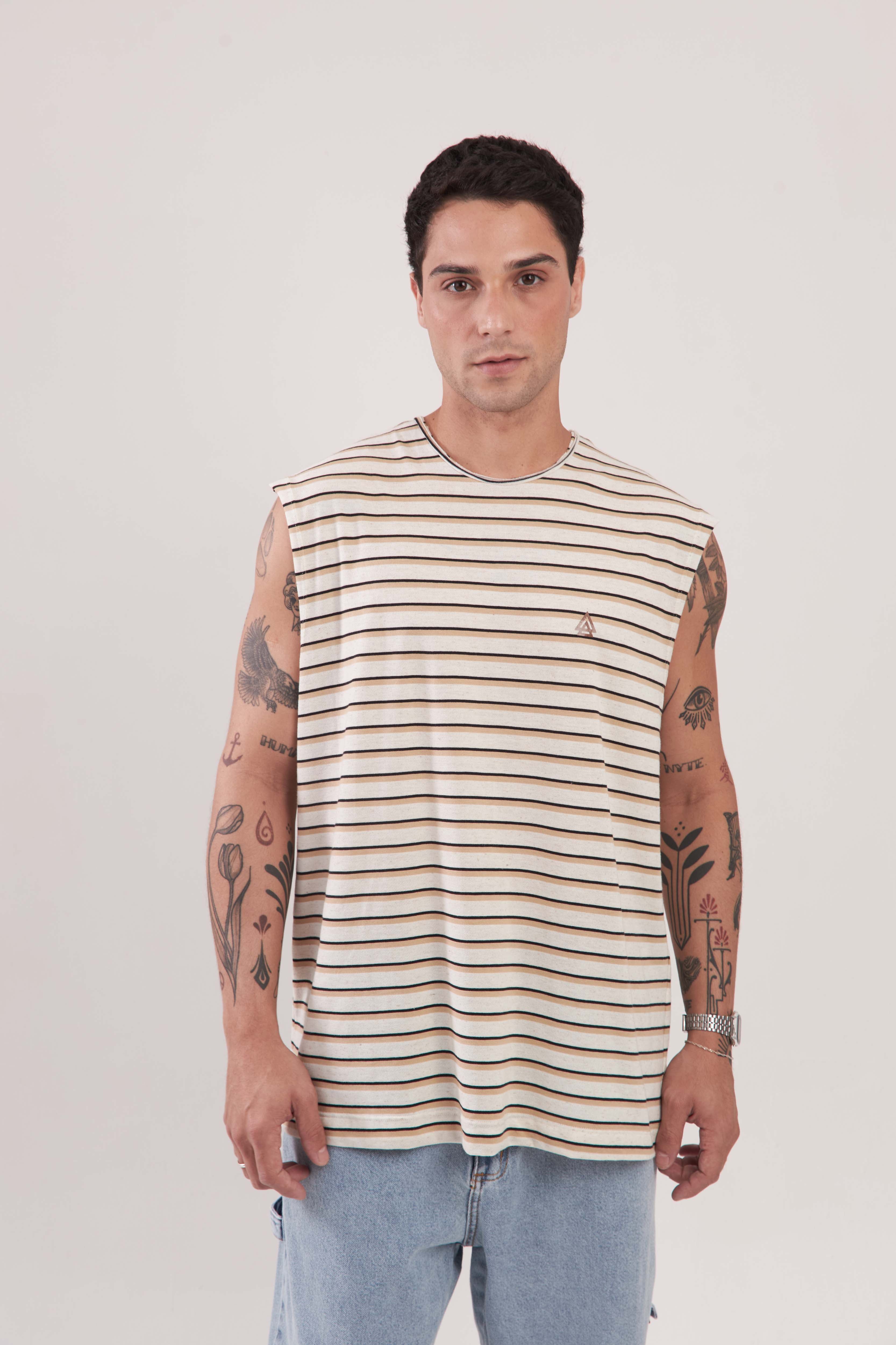 Regata Over Boxy Sailor Bege