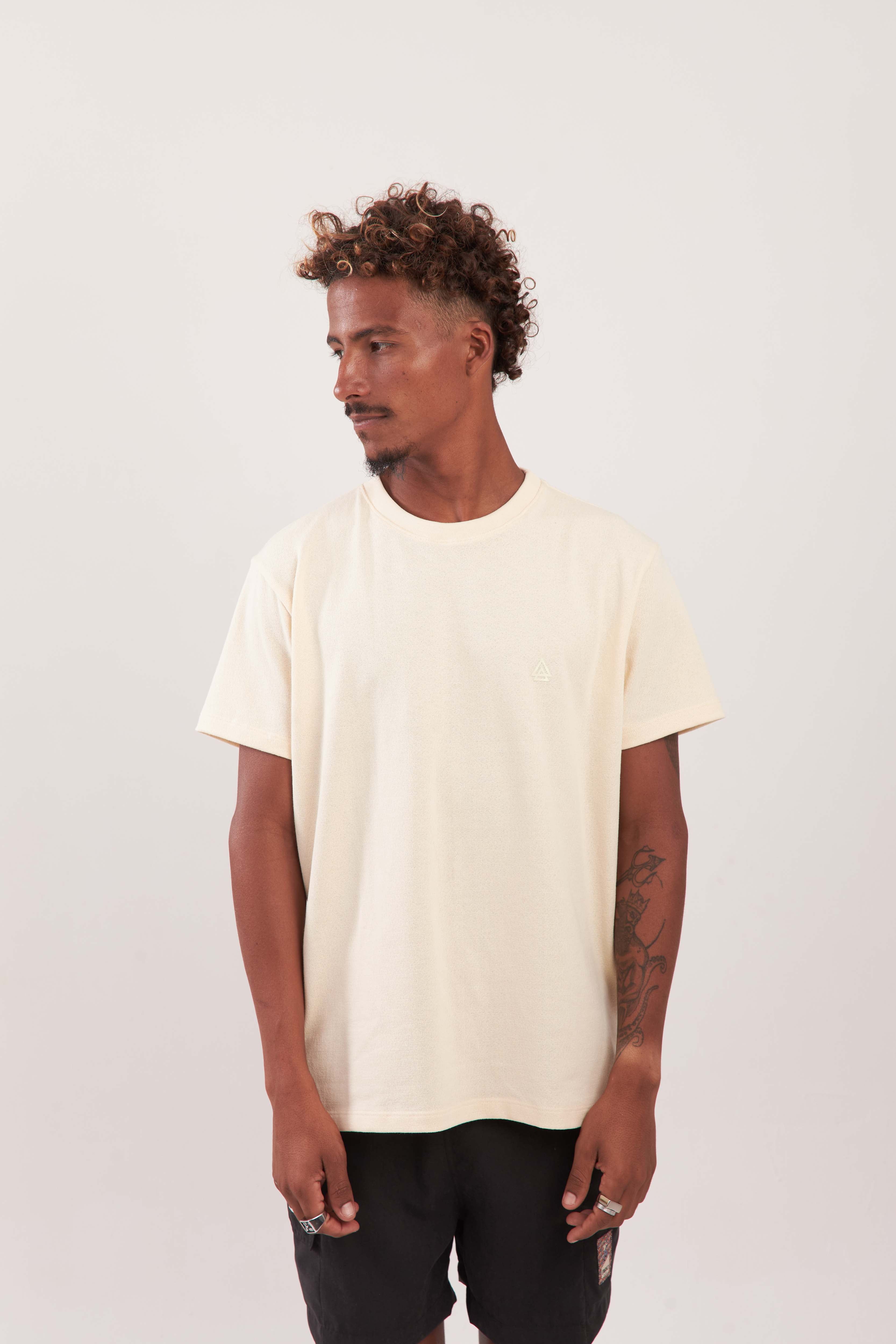 Camiseta Classic Trico Bege